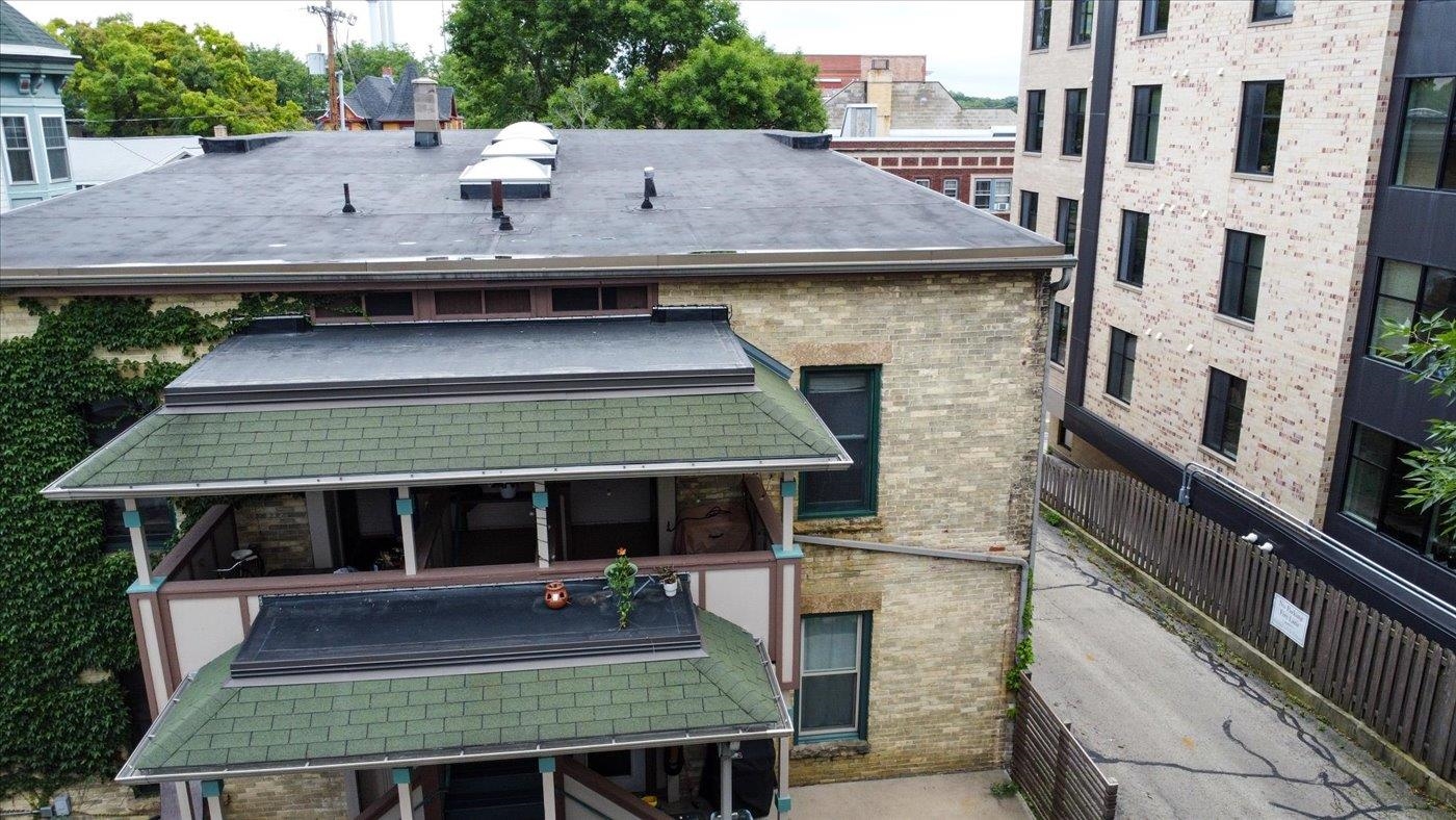 146 S Hancock Street Unit: 2