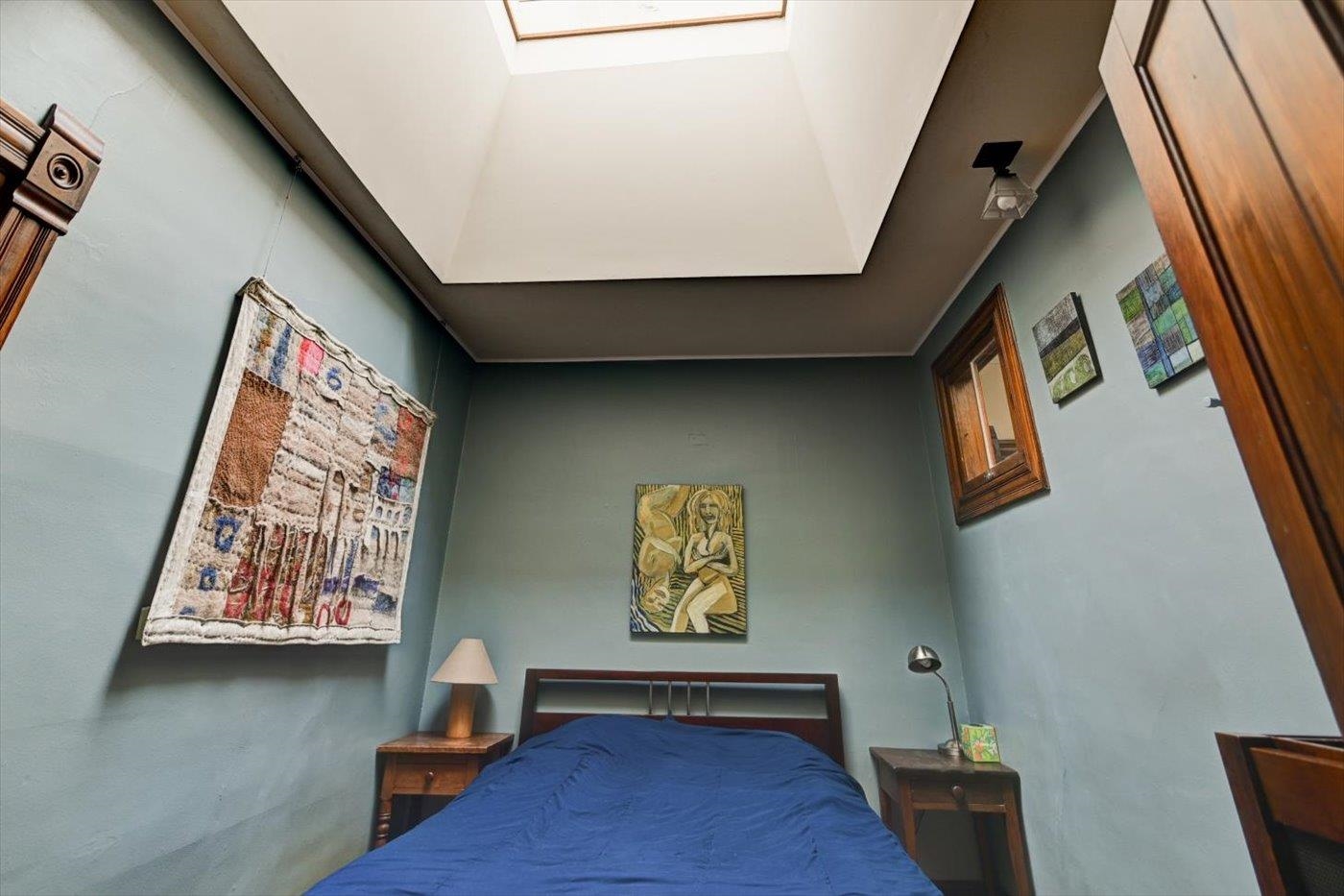 146 S Hancock Street Unit: 2