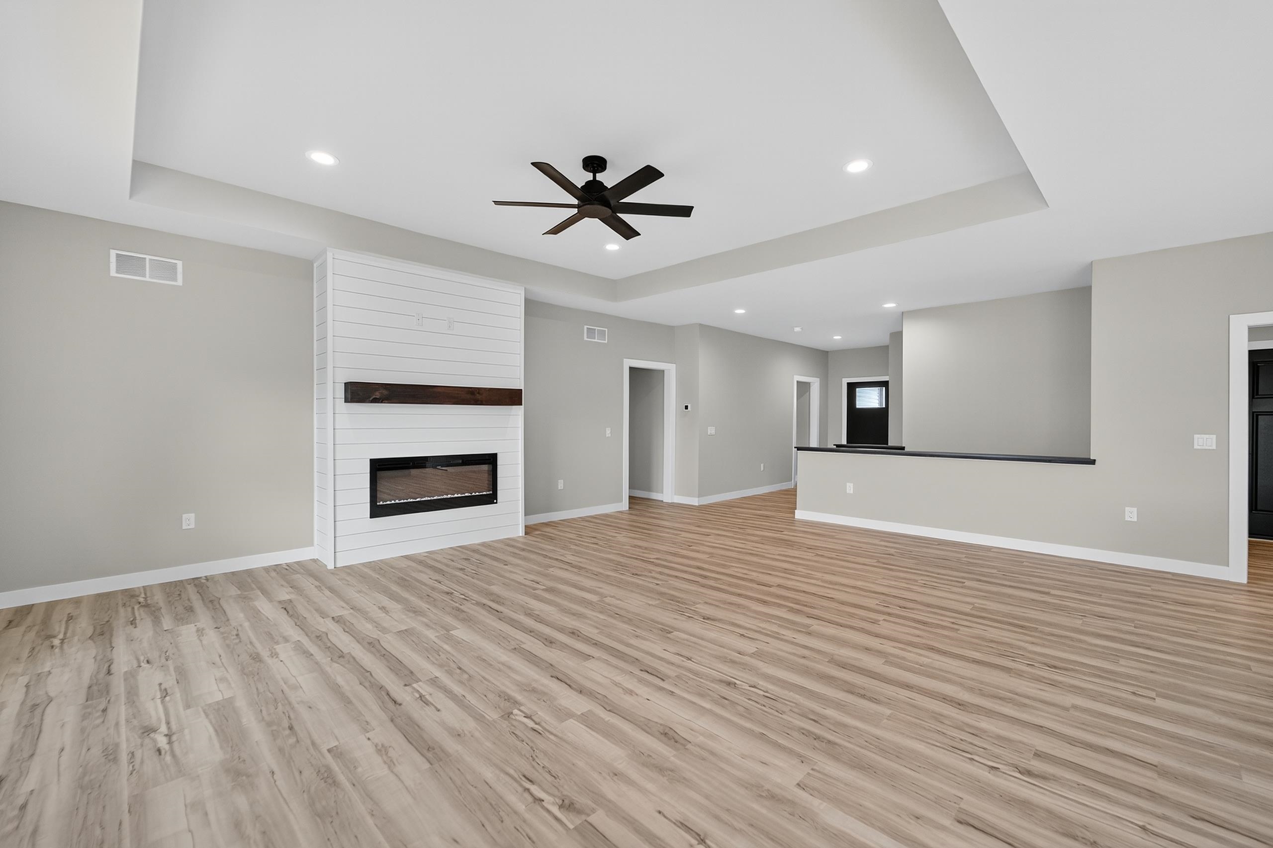 708 Reeve Road
