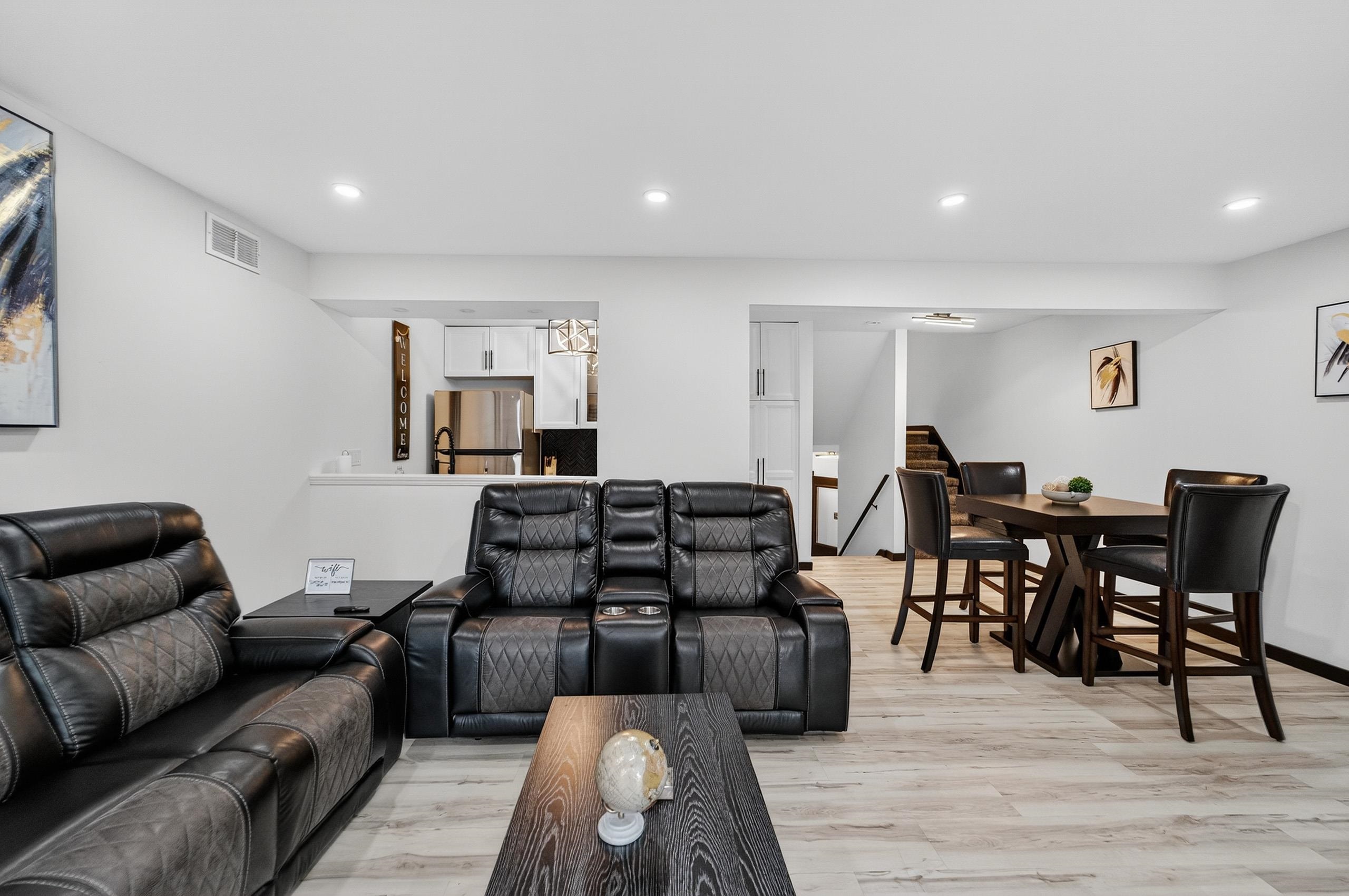 2911 Marina Drive