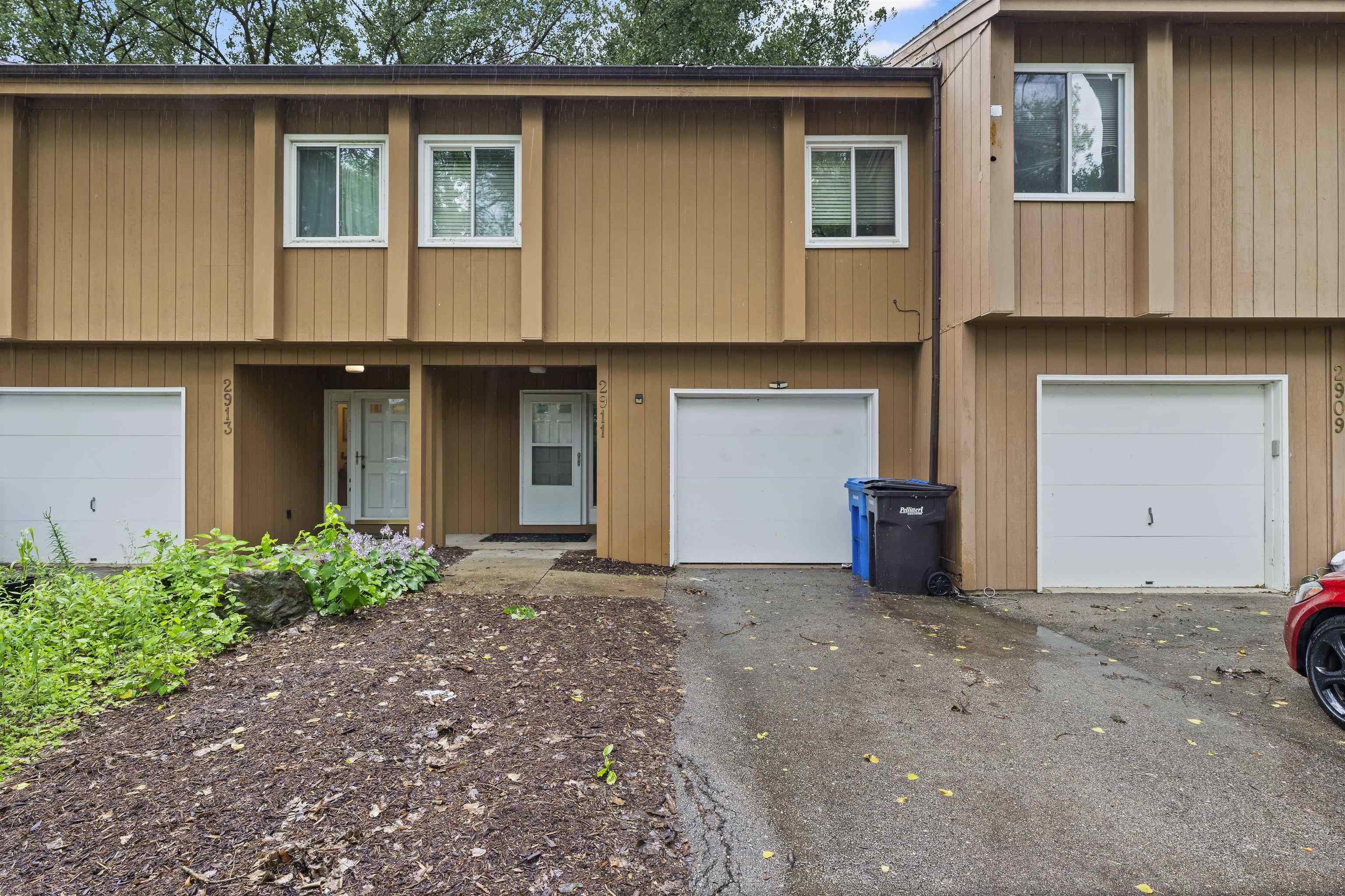 2911 Marina Drive