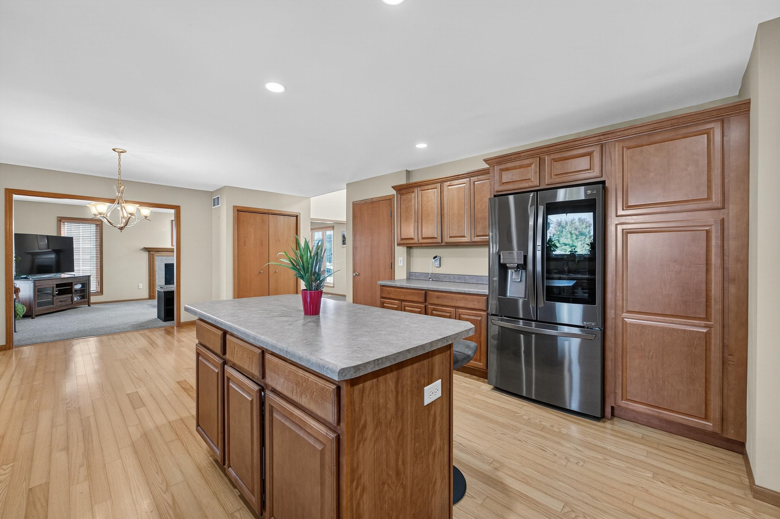 857 Ashworth Drive