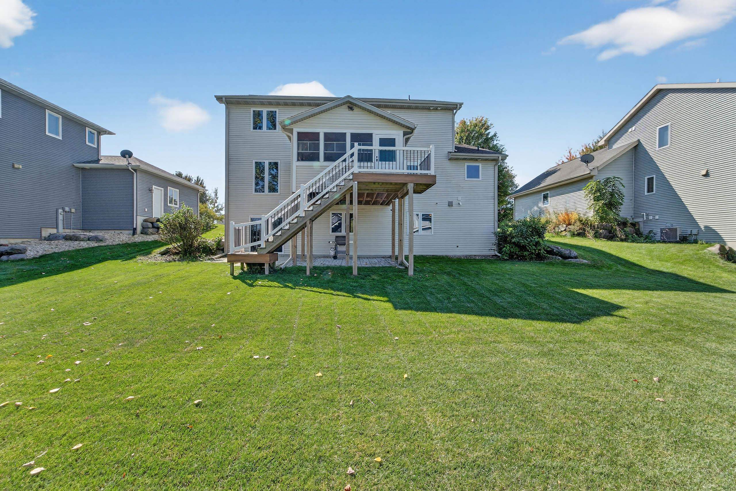 857 Ashworth Drive