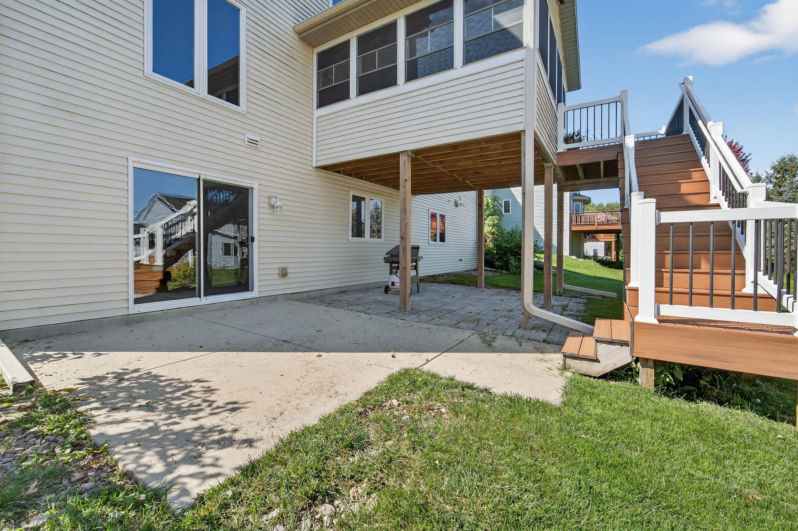 857 Ashworth Drive