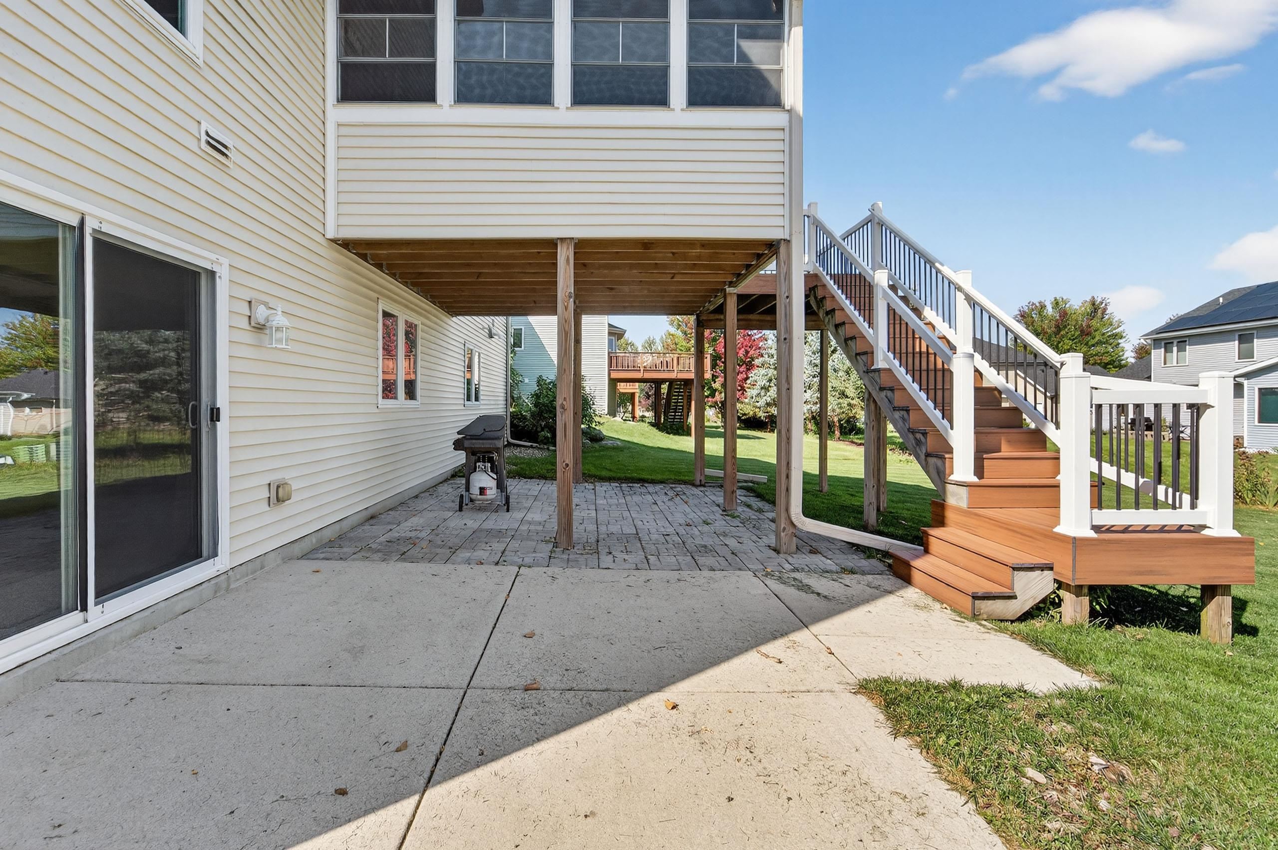 857 Ashworth Drive