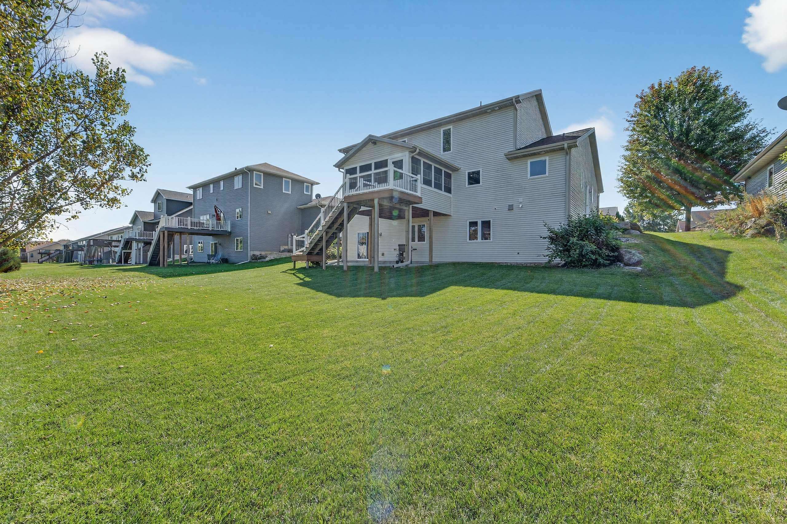 857 Ashworth Drive