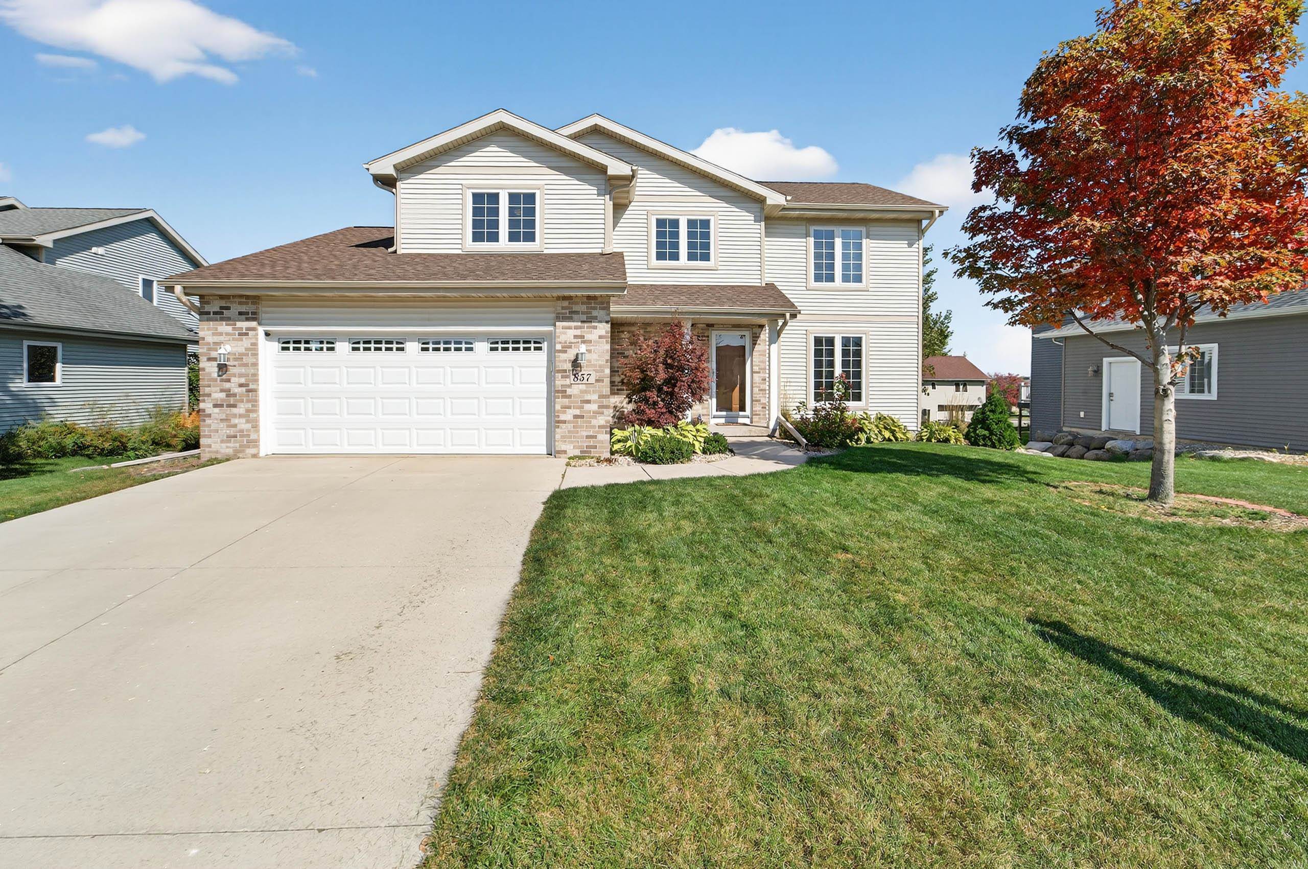 857 Ashworth Drive