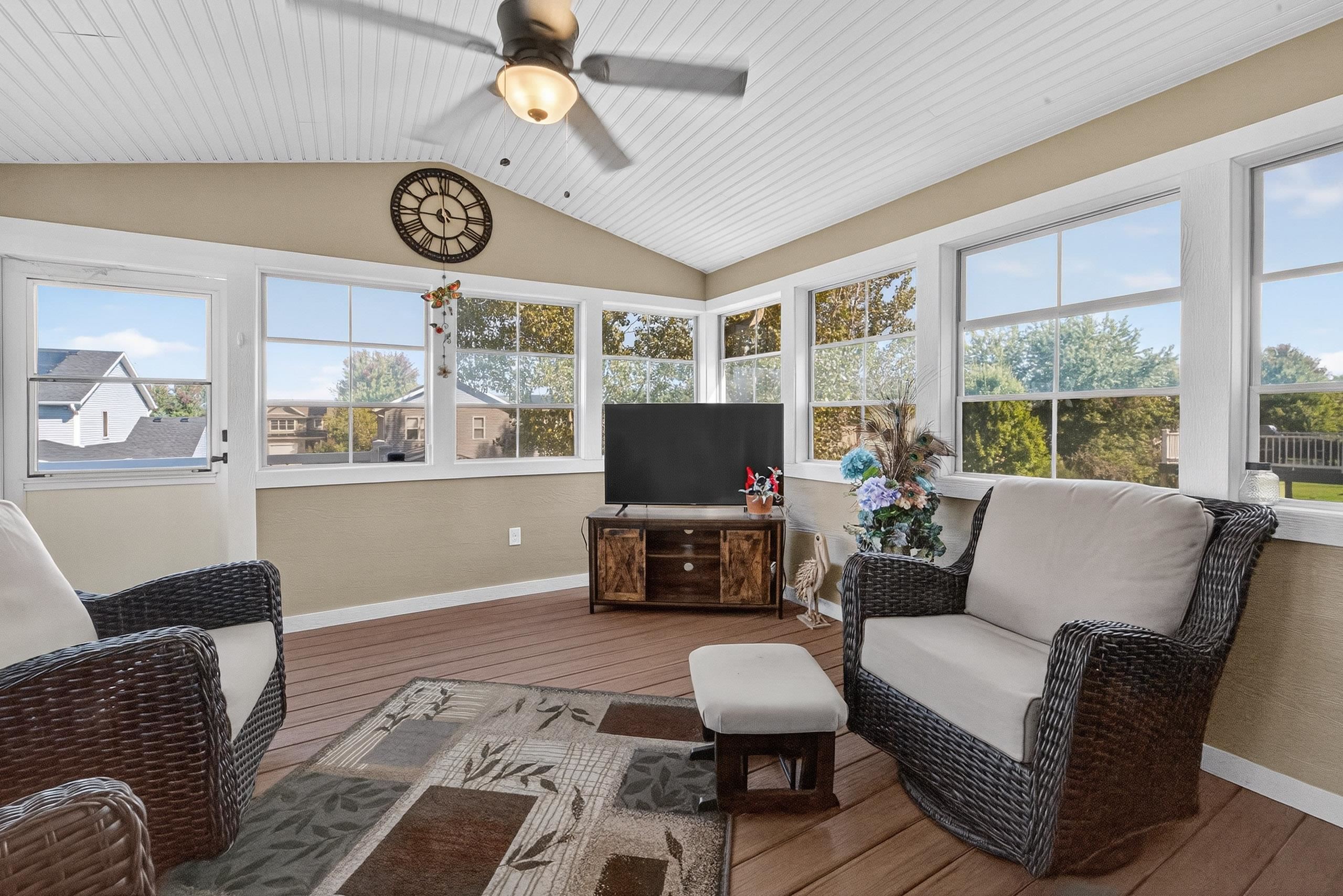 857 Ashworth Drive