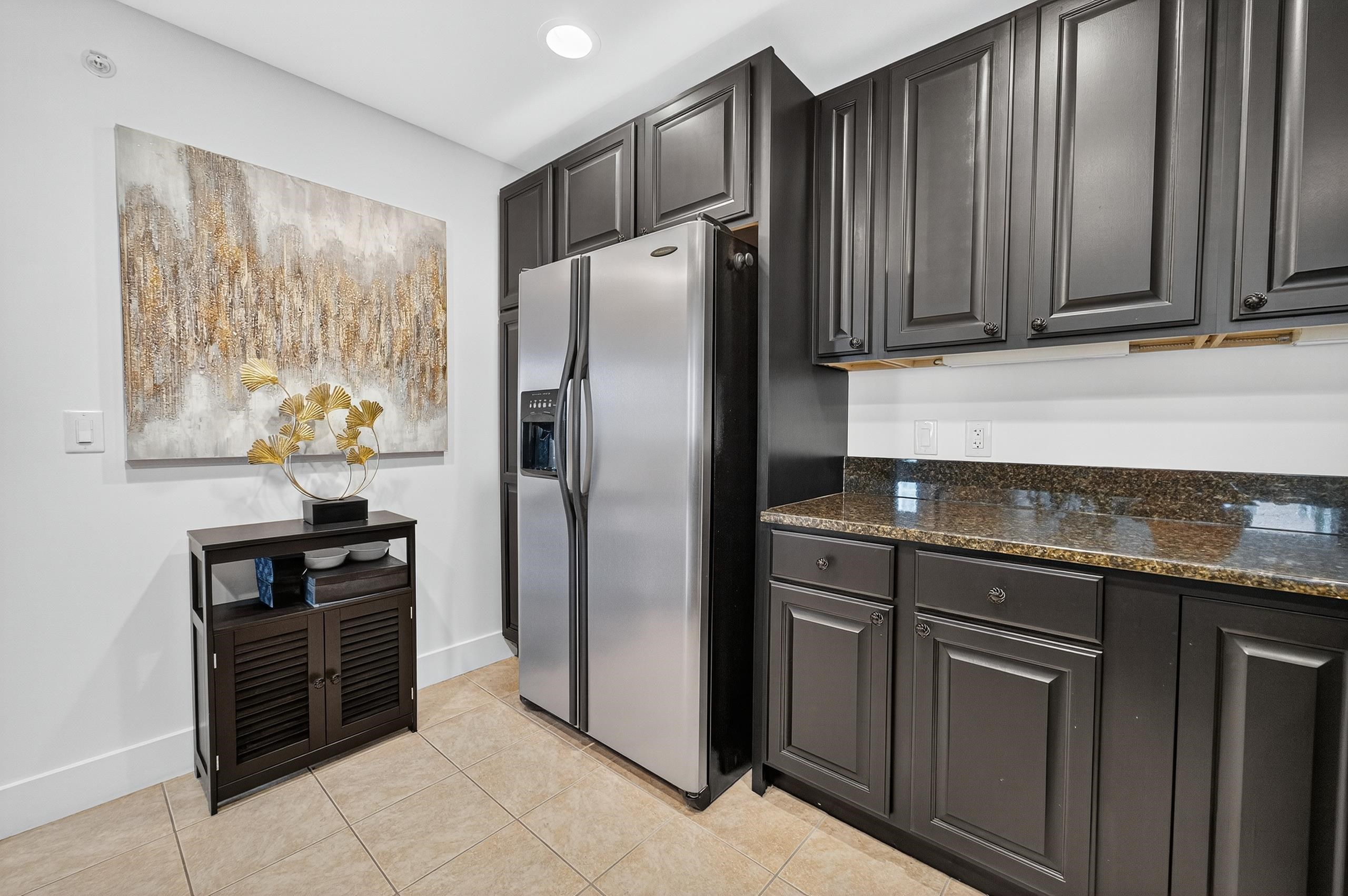 333 W Mifflin Street 9070