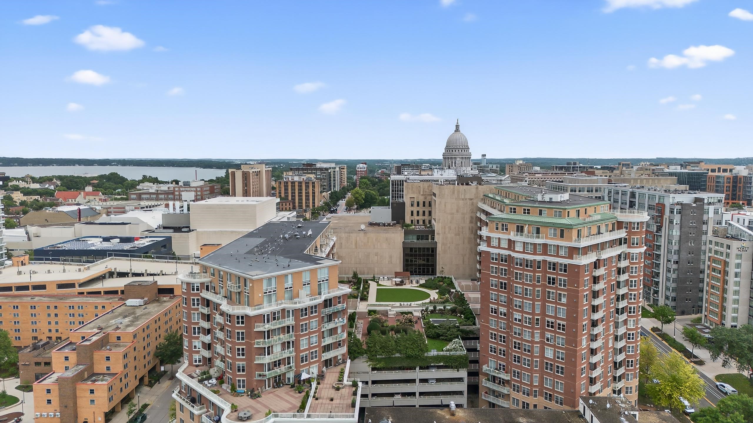 333 W Mifflin Street 9070