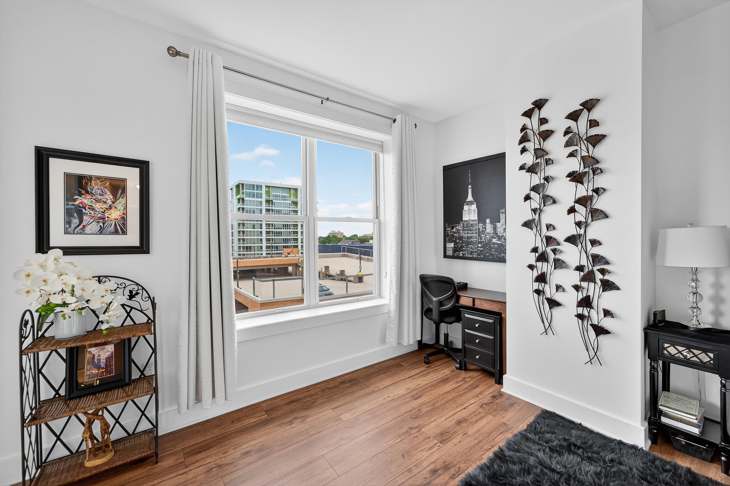 333 W Mifflin Street 9070