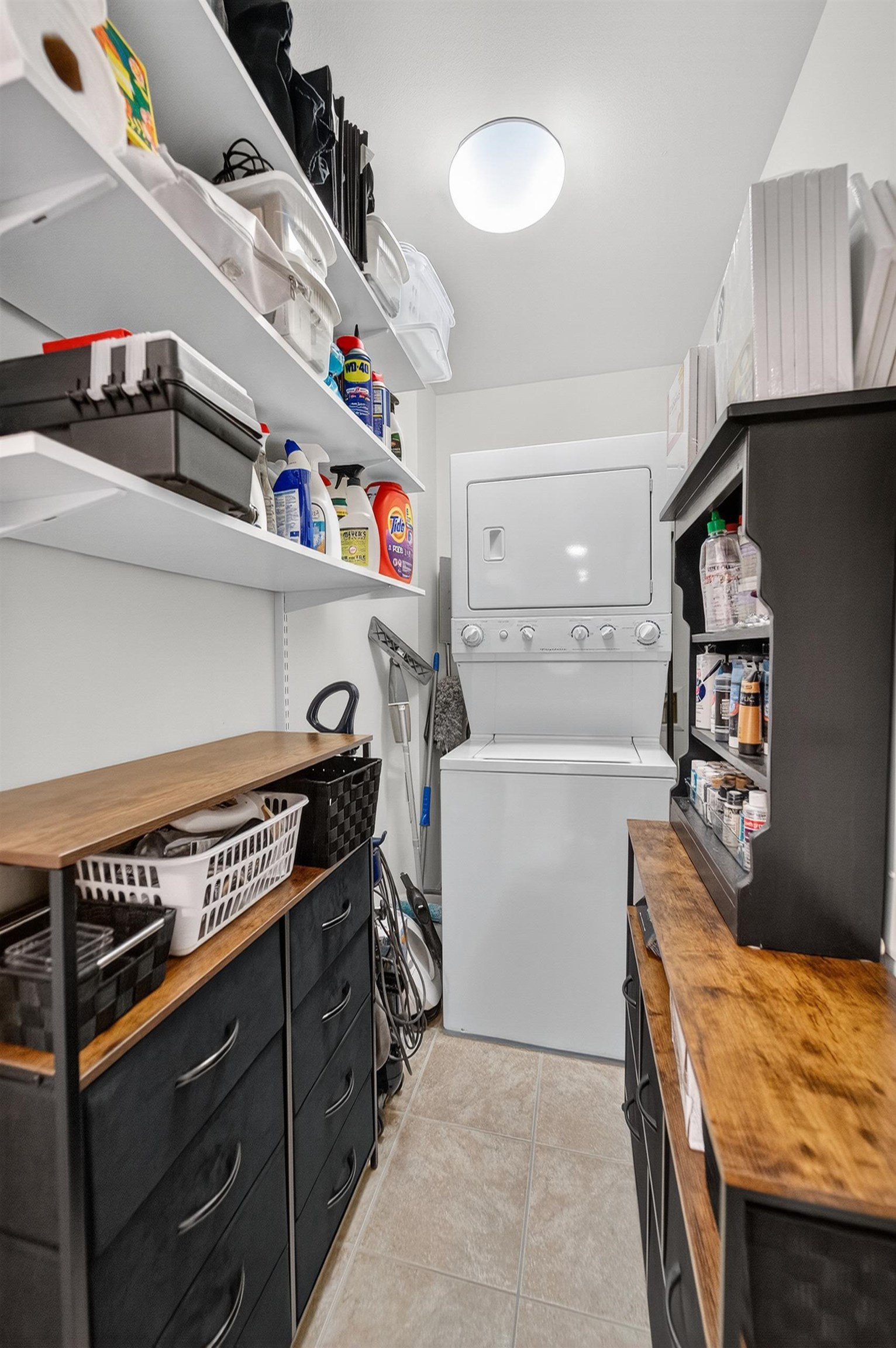 333 W Mifflin Street 9070
