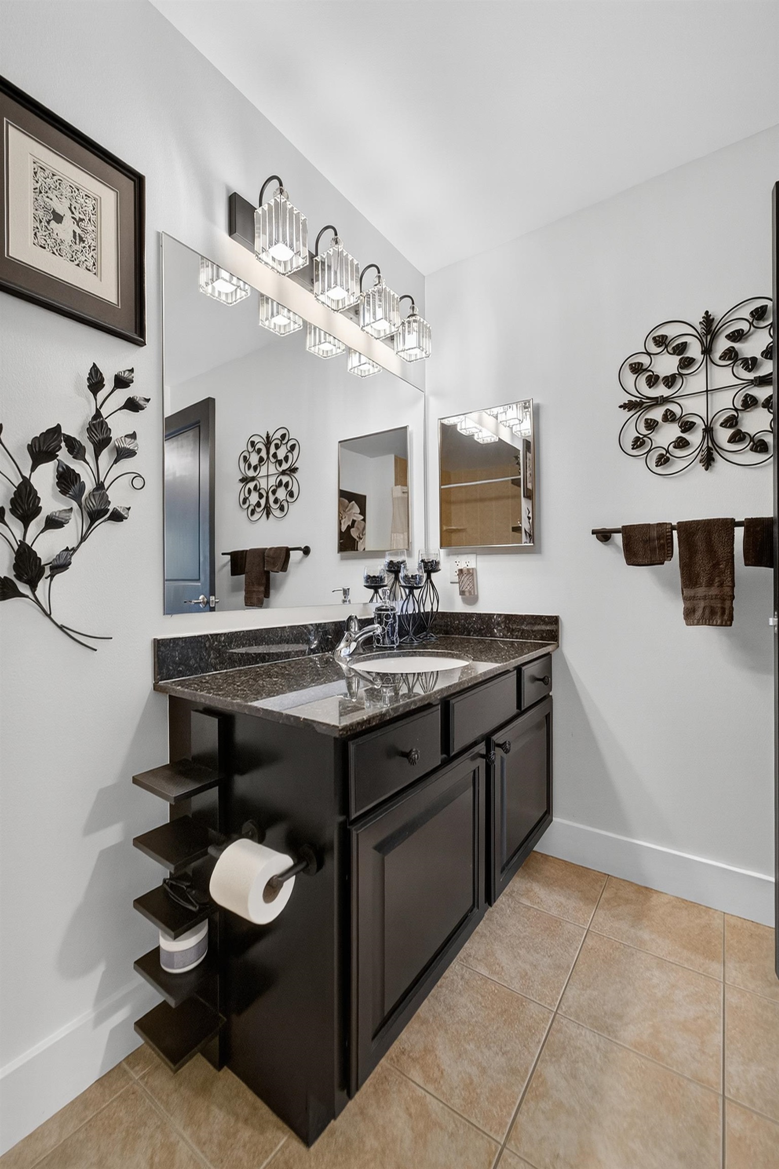 333 W Mifflin Street 9070