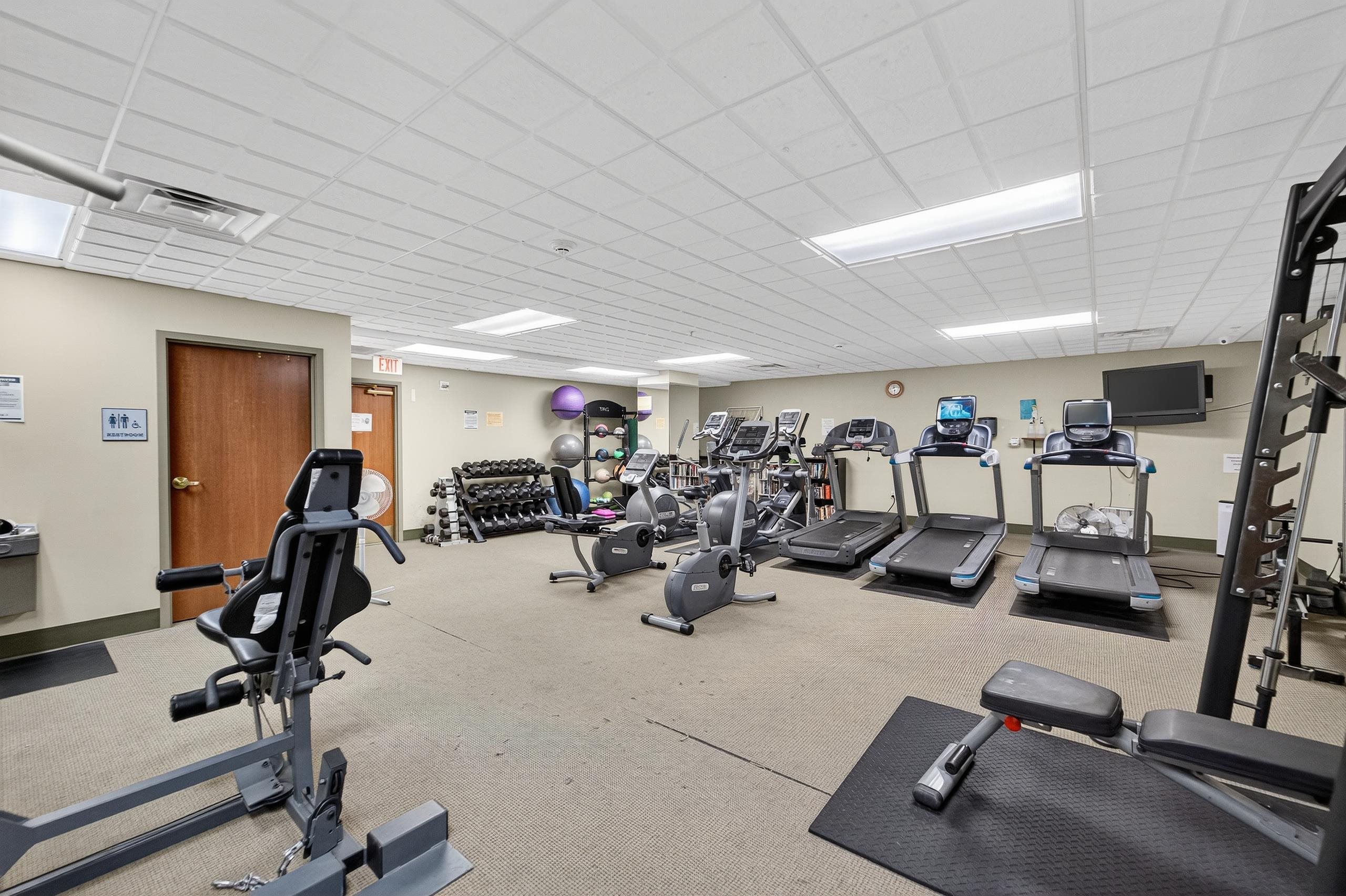 333 W Mifflin Street 9070