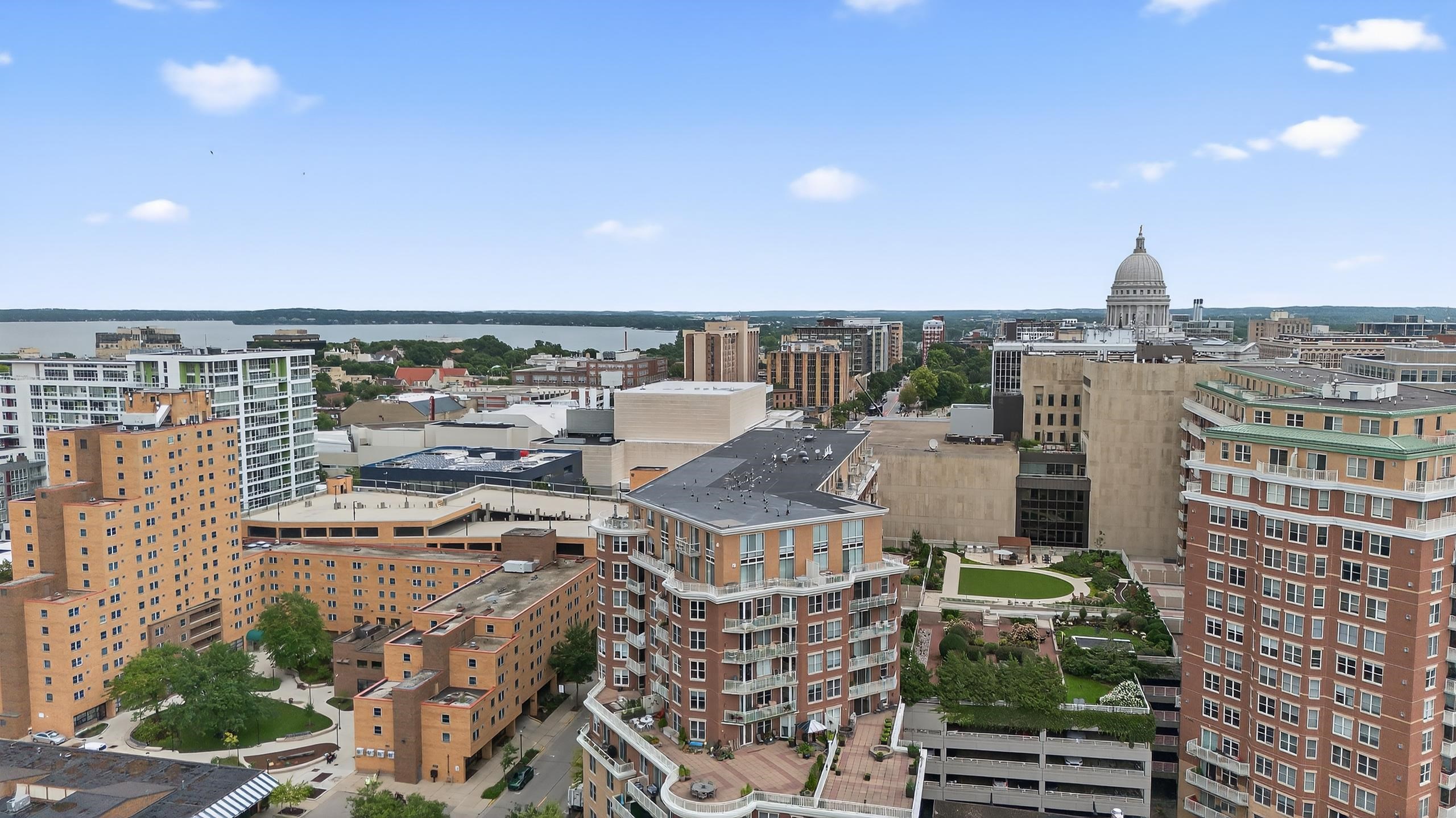 333 W Mifflin Street 9070