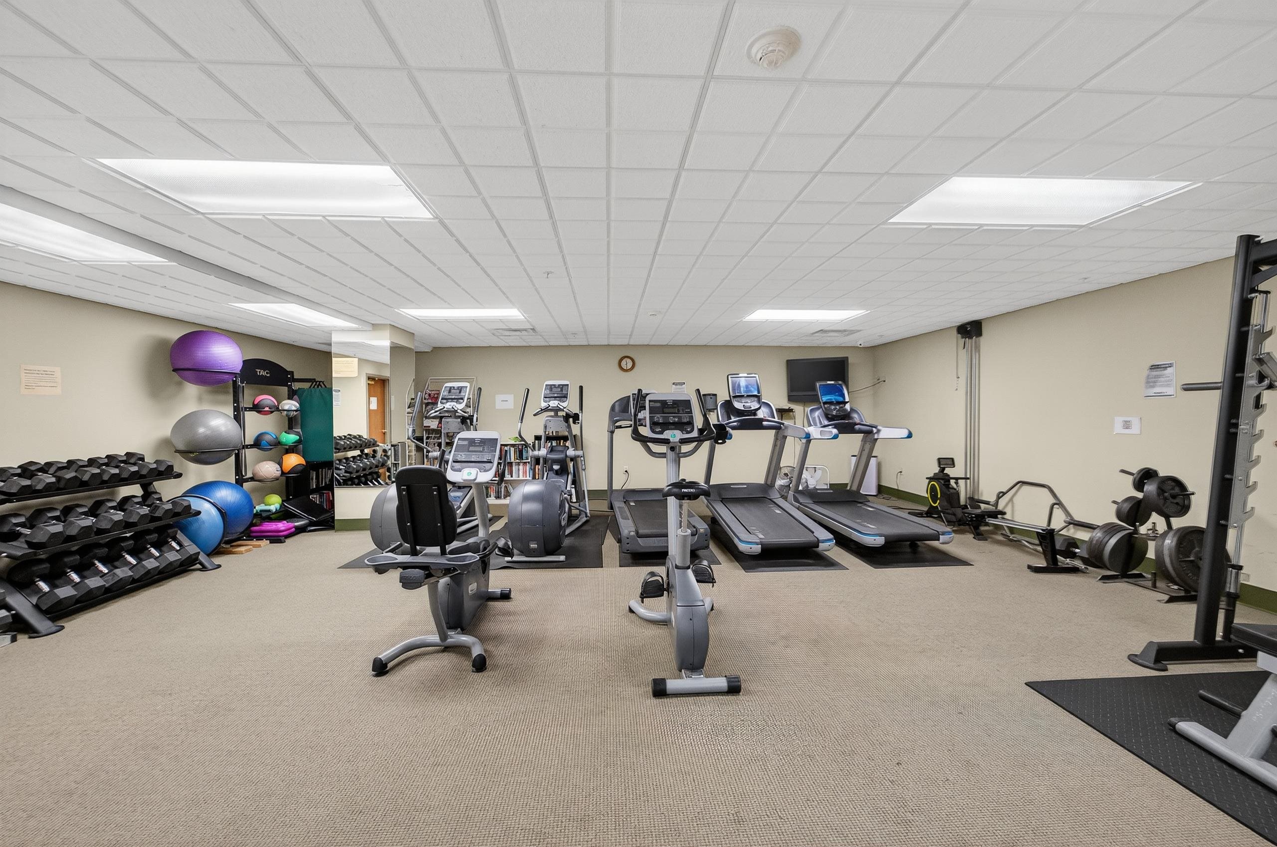 333 W Mifflin Street 9070