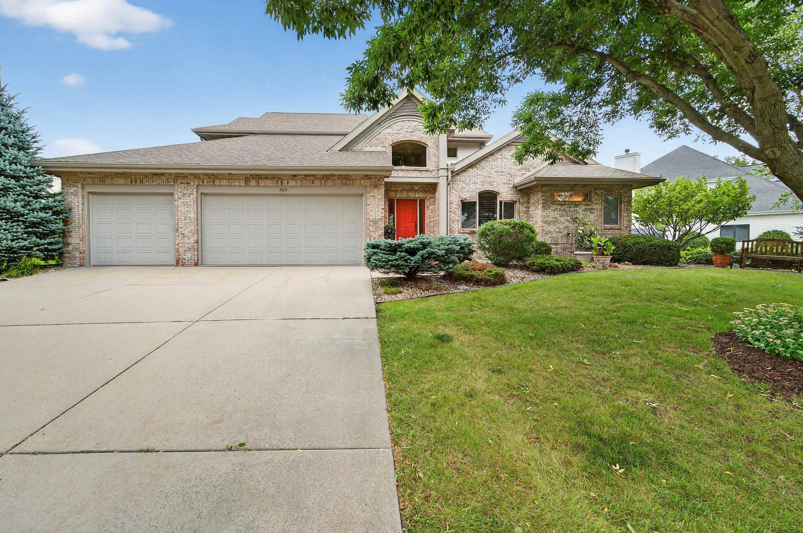 929 Hidden Cave Road