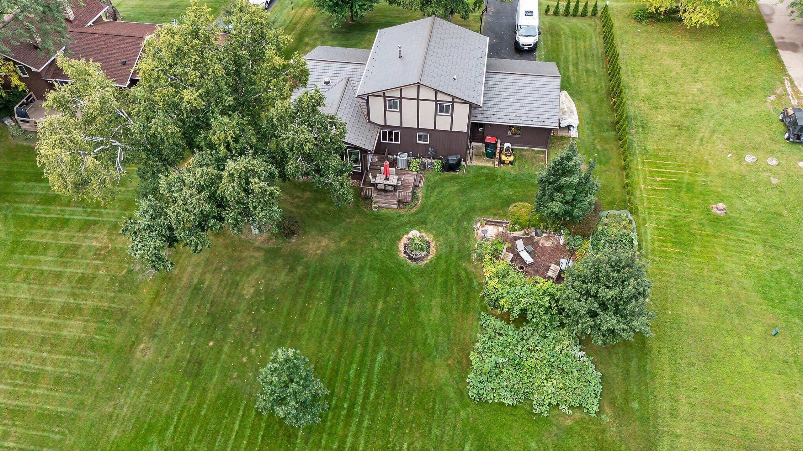 4350 Damascus Trail