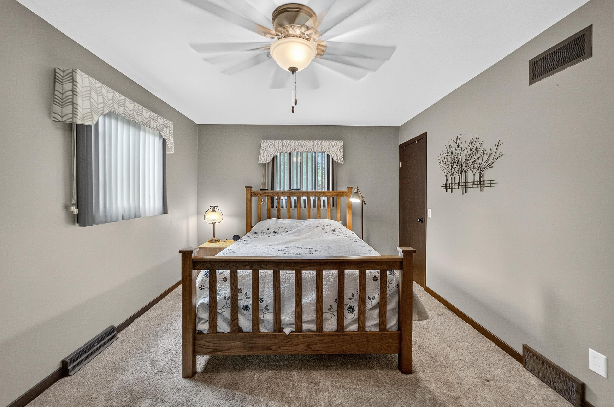4350 Damascus Trail