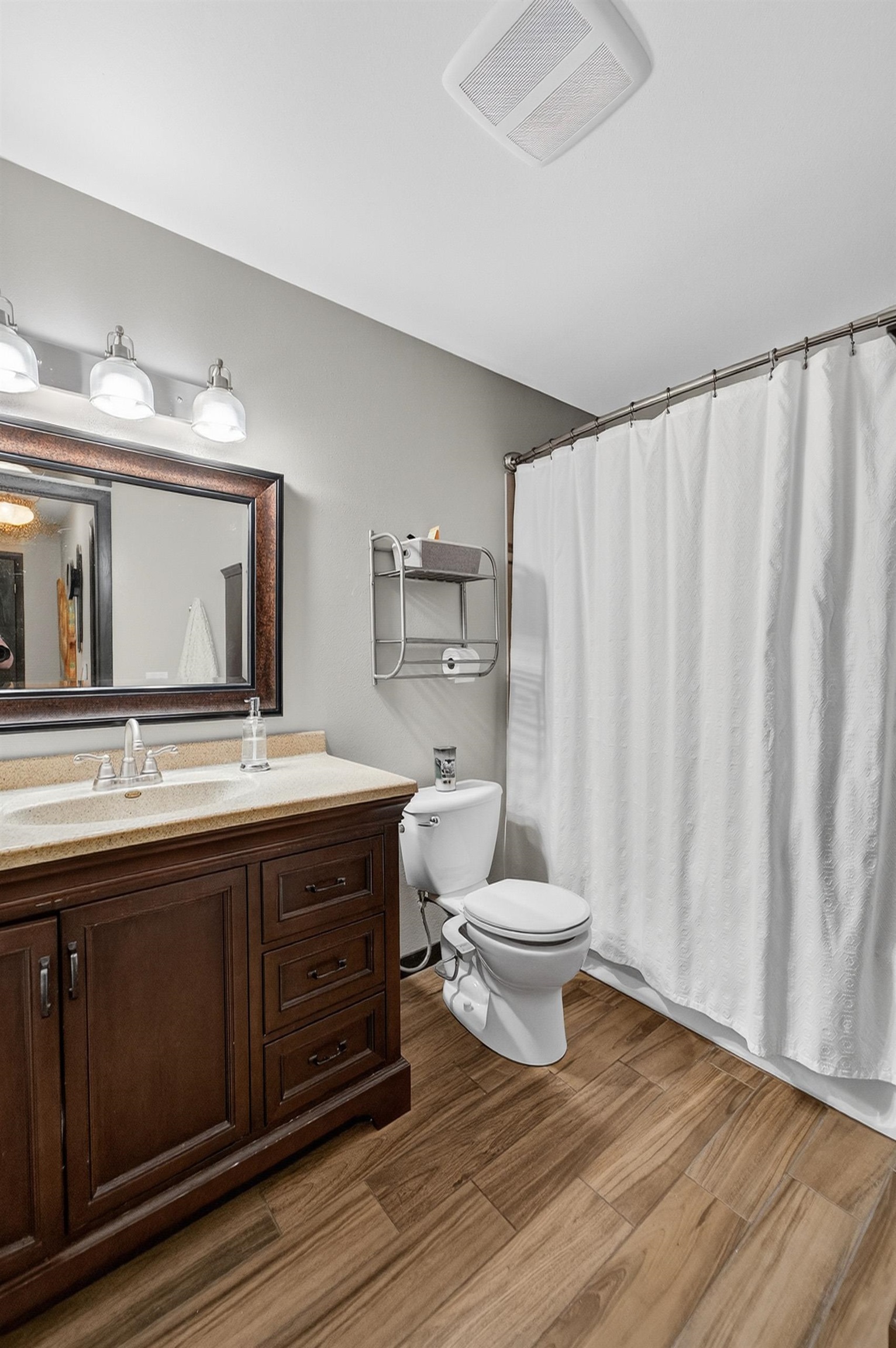 4350 Damascus Trail