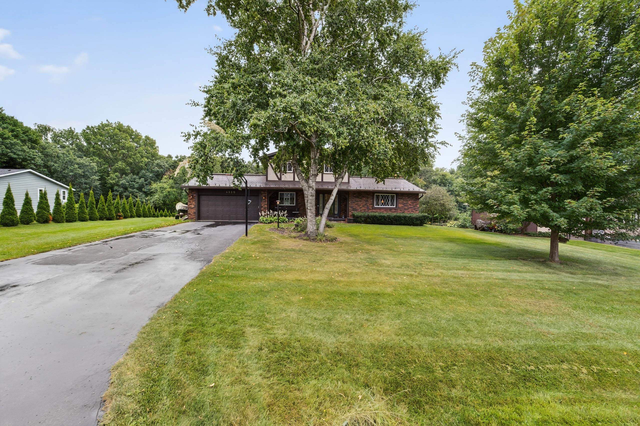 4350 Damascus Trail