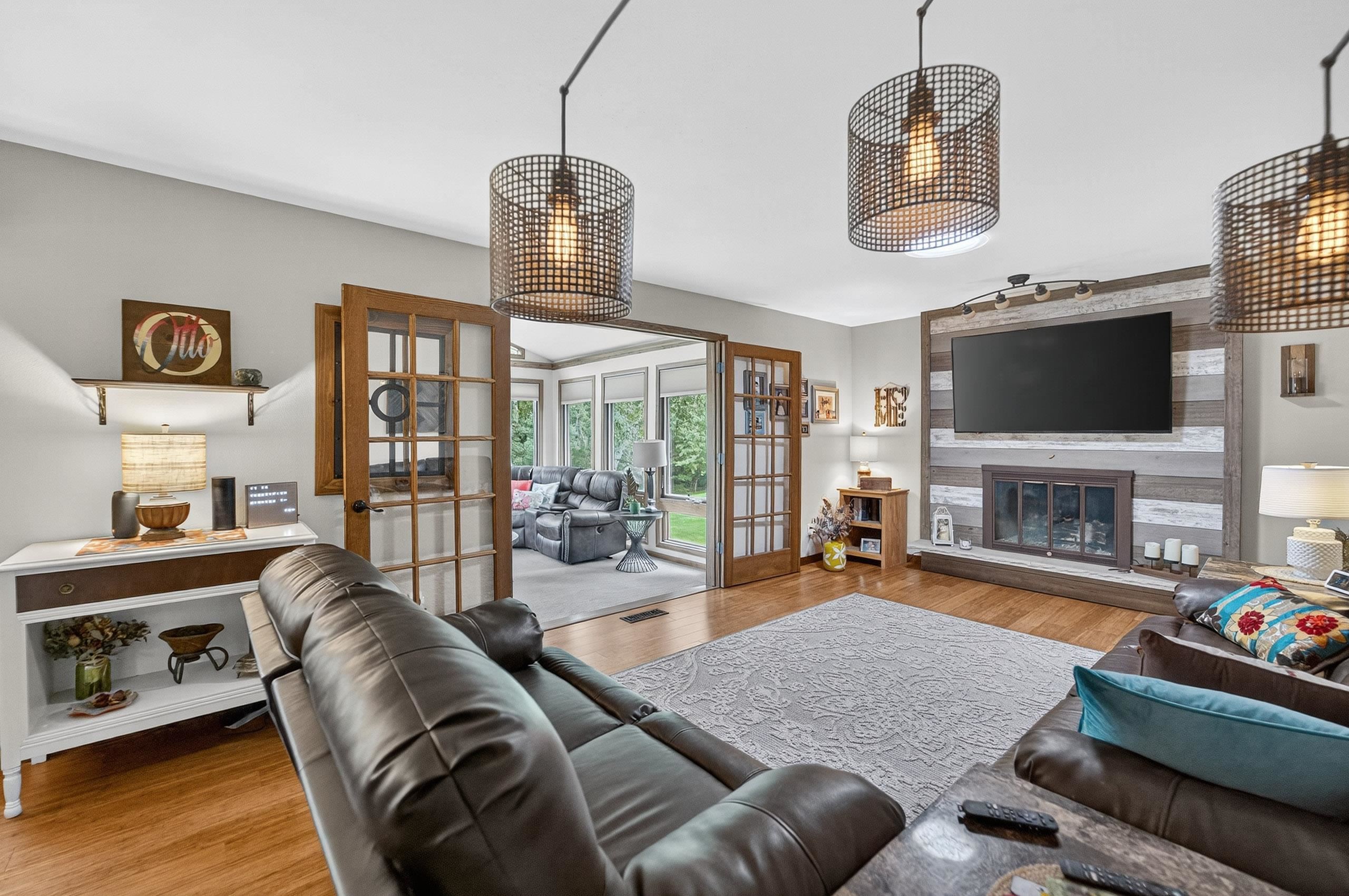 4350 Damascus Trail