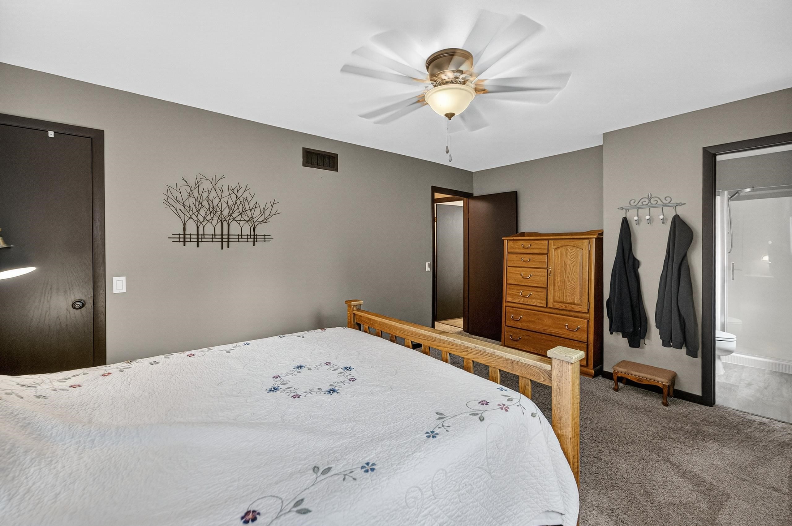 4350 Damascus Trail