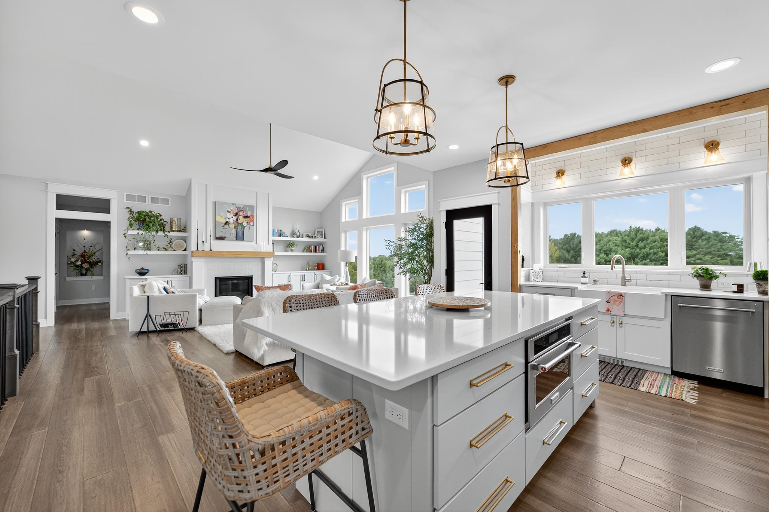 3181 Fox Hill Trail