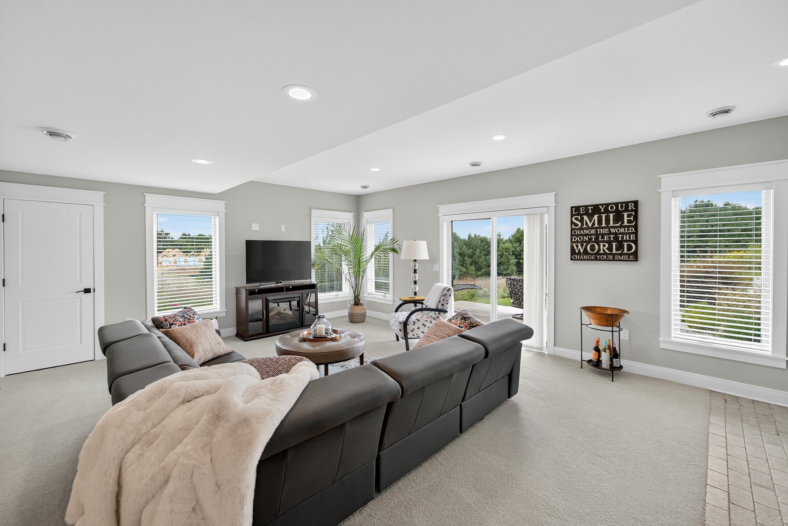 3181 Fox Hill Trail