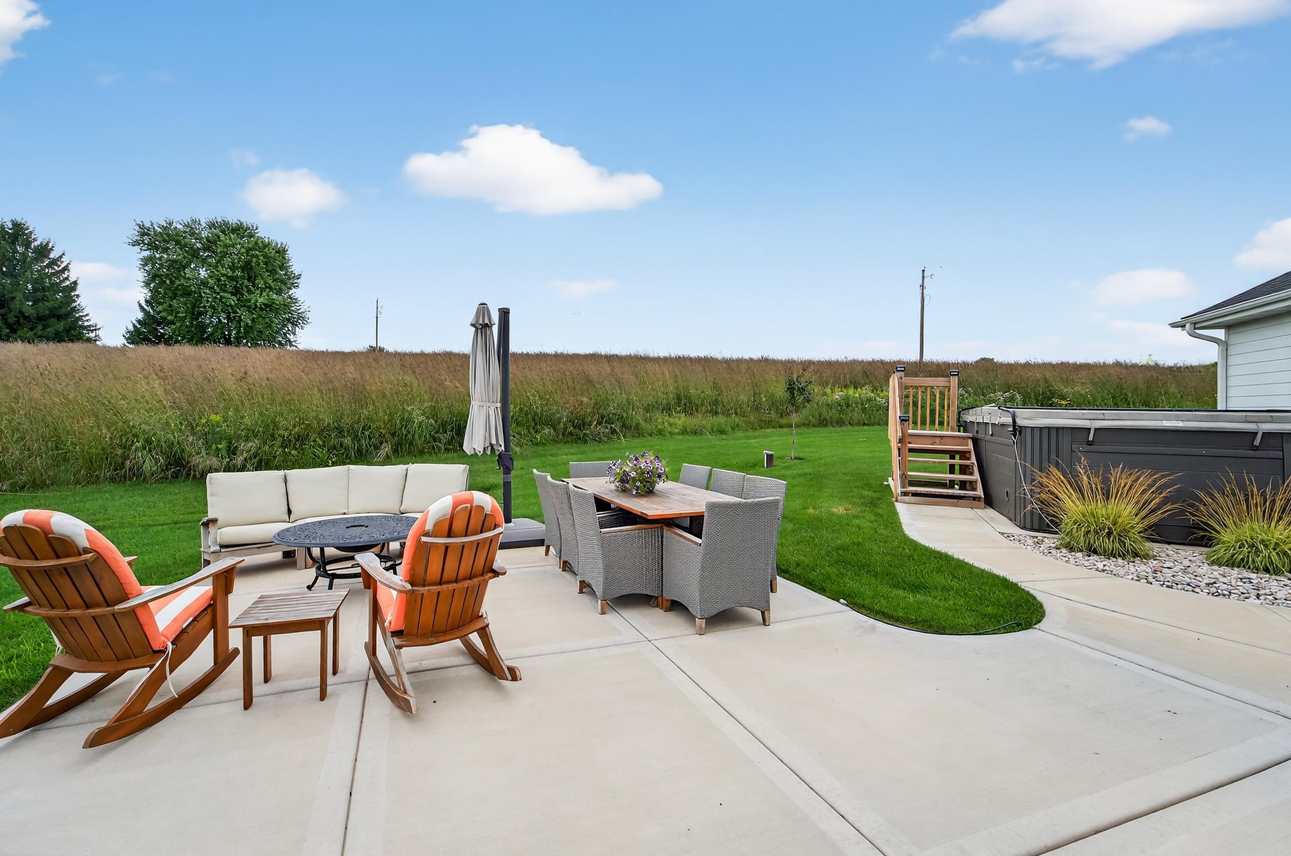 3181 Fox Hill Trail