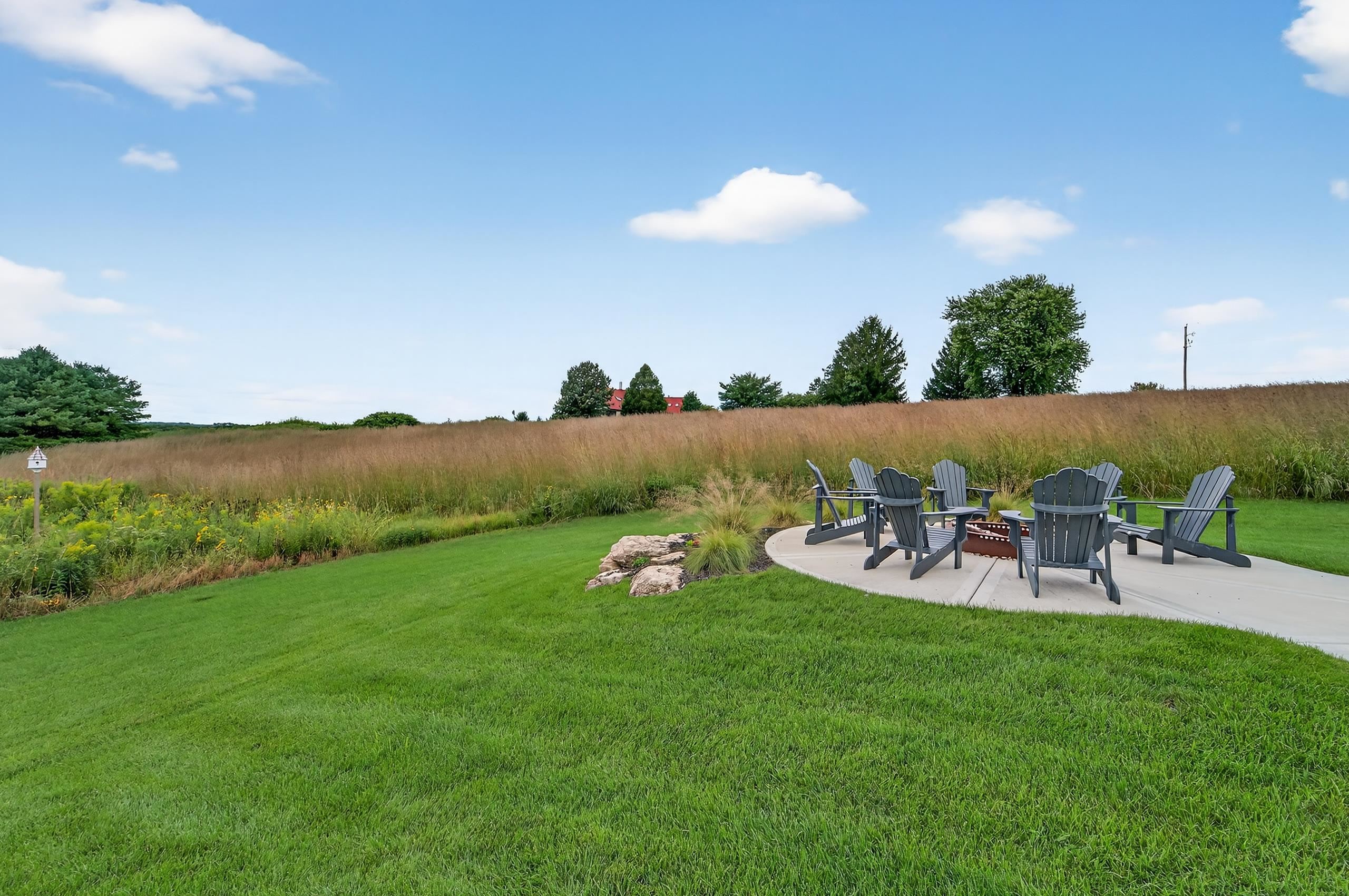 3181 Fox Hill Trail