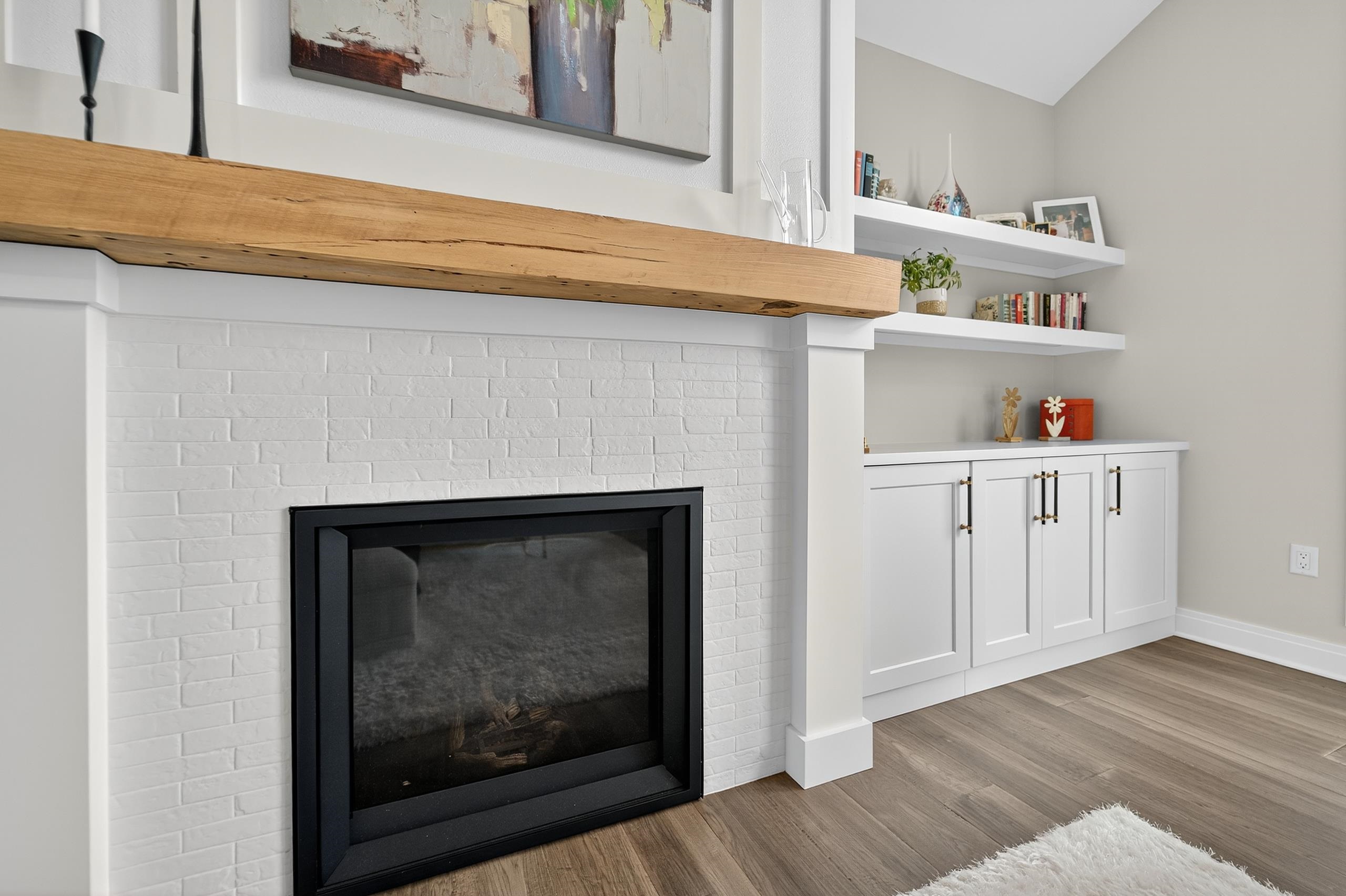 3181 Fox Hill Trail