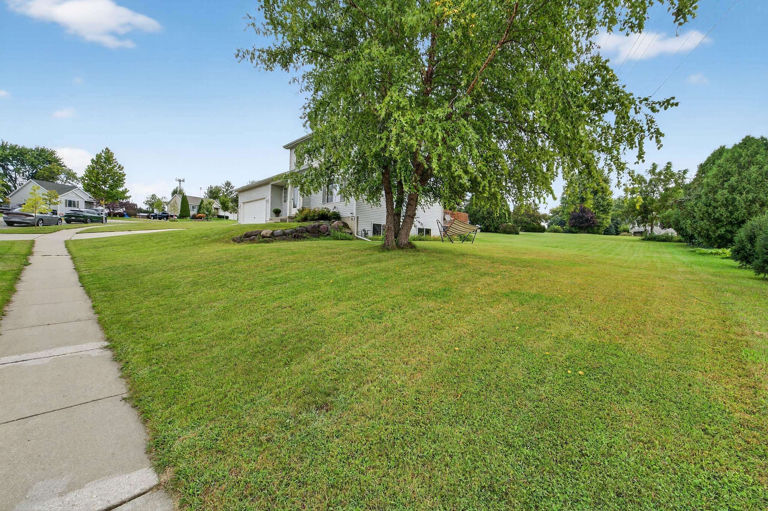 816 Vista Ridge Drive