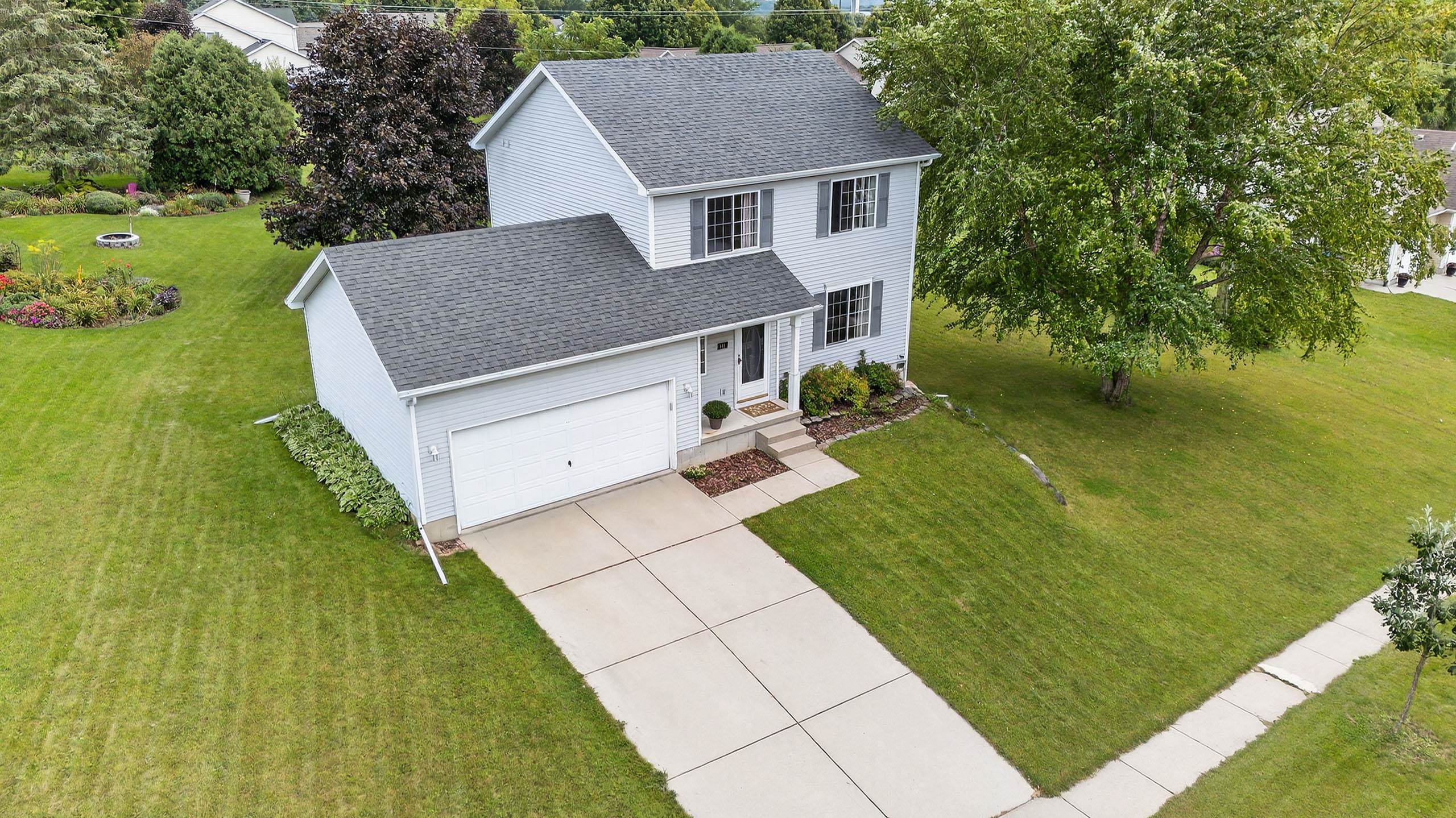 816 Vista Ridge Drive