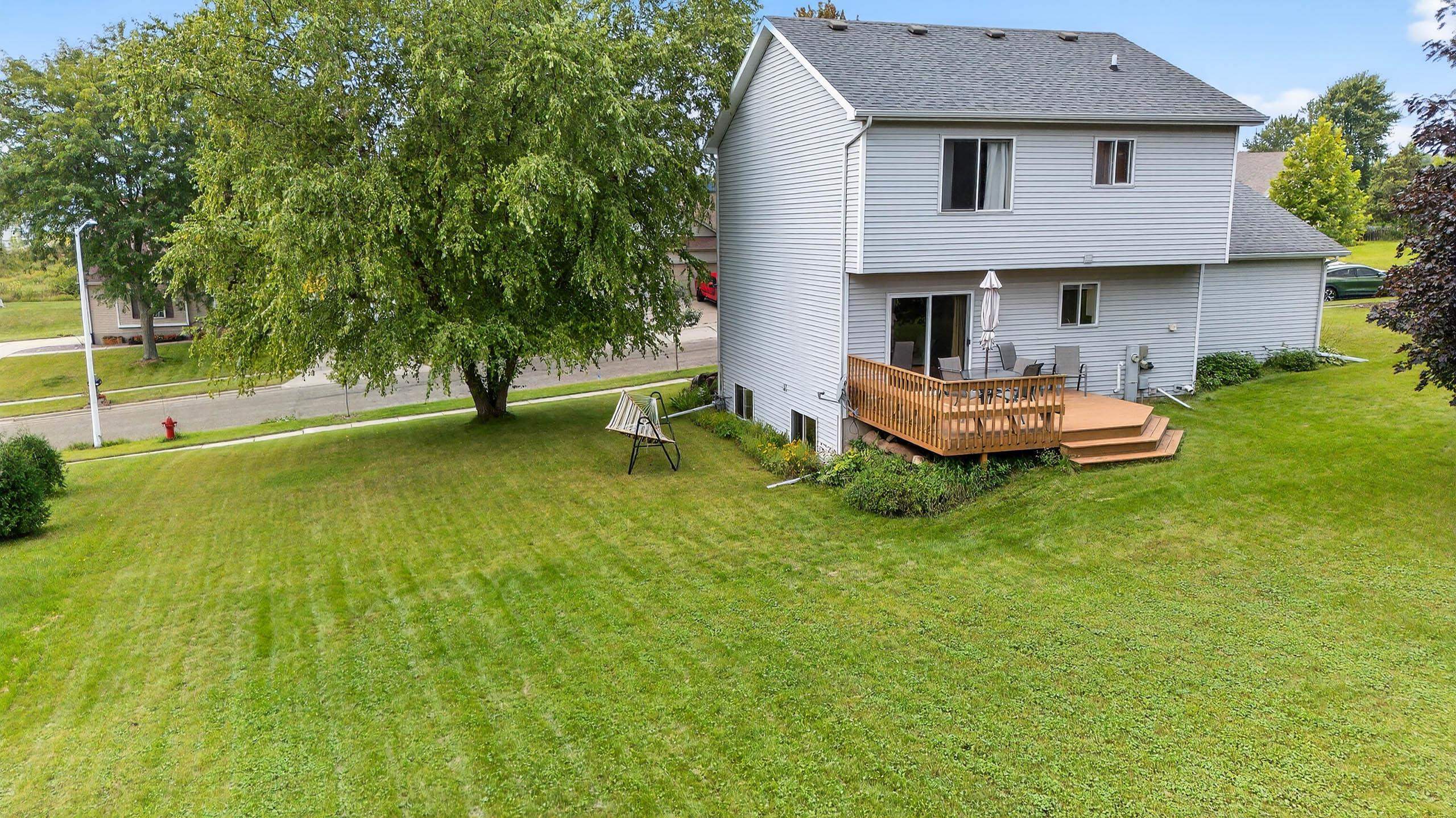 816 Vista Ridge Drive
