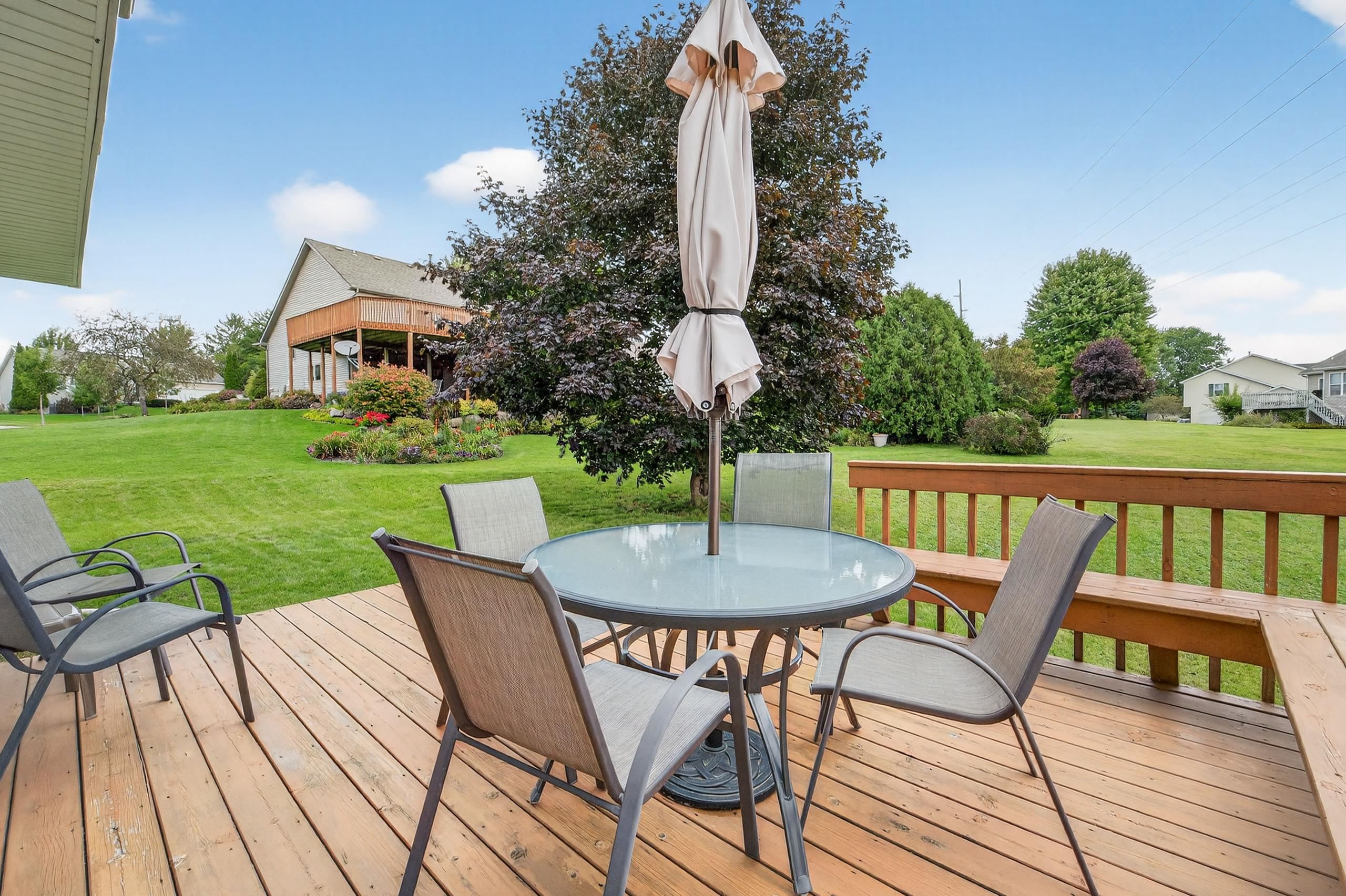 816 Vista Ridge Drive