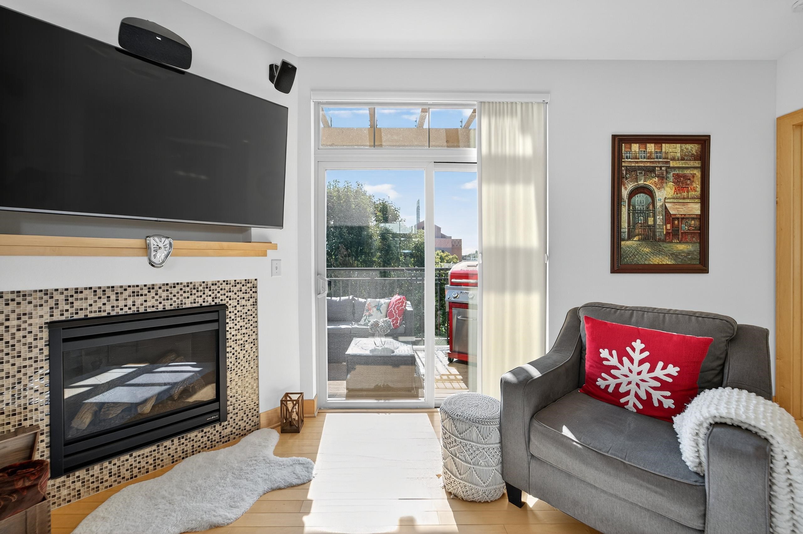 625 E Mifflin Street 315