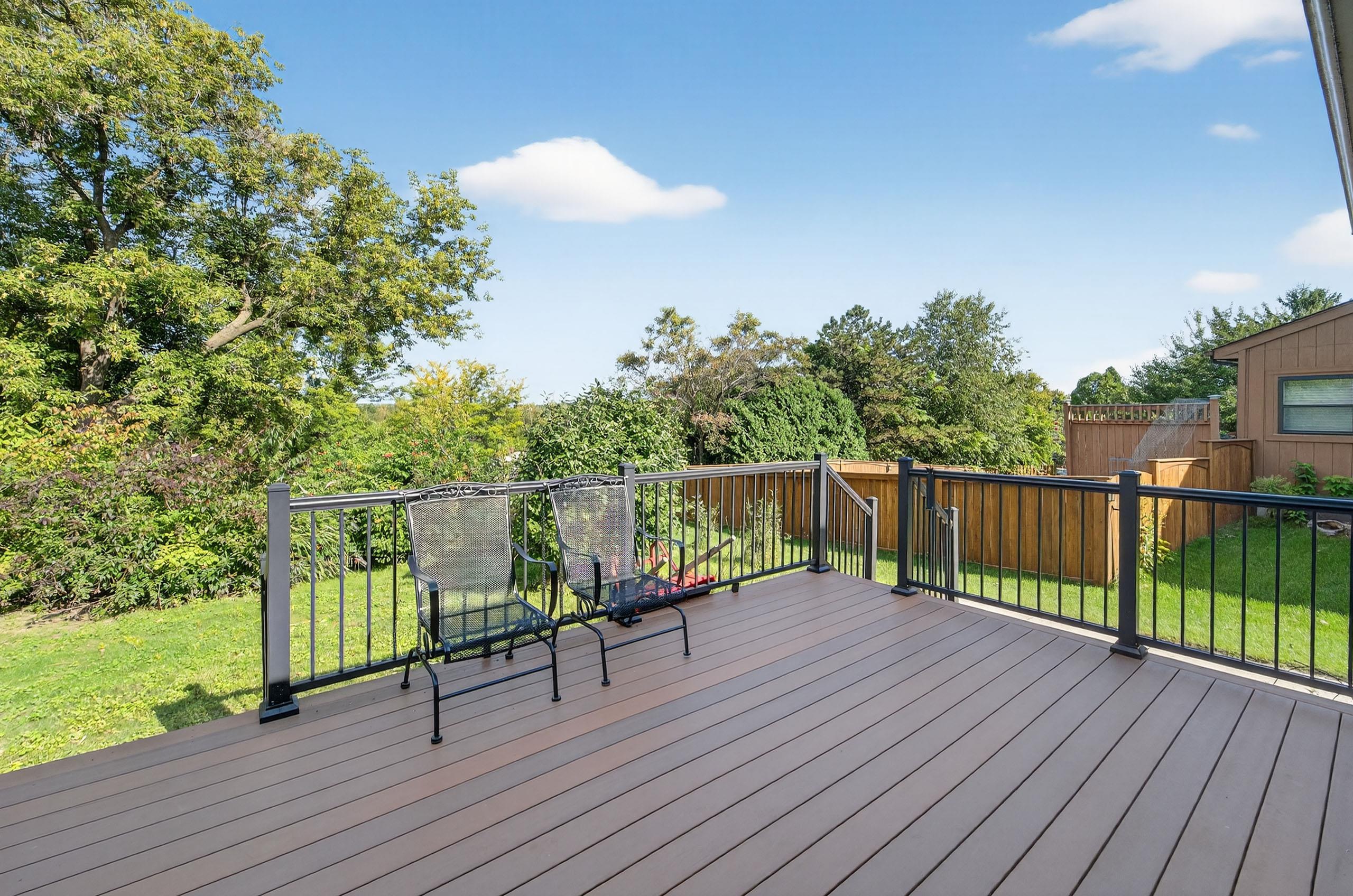 800 Forest View Drive