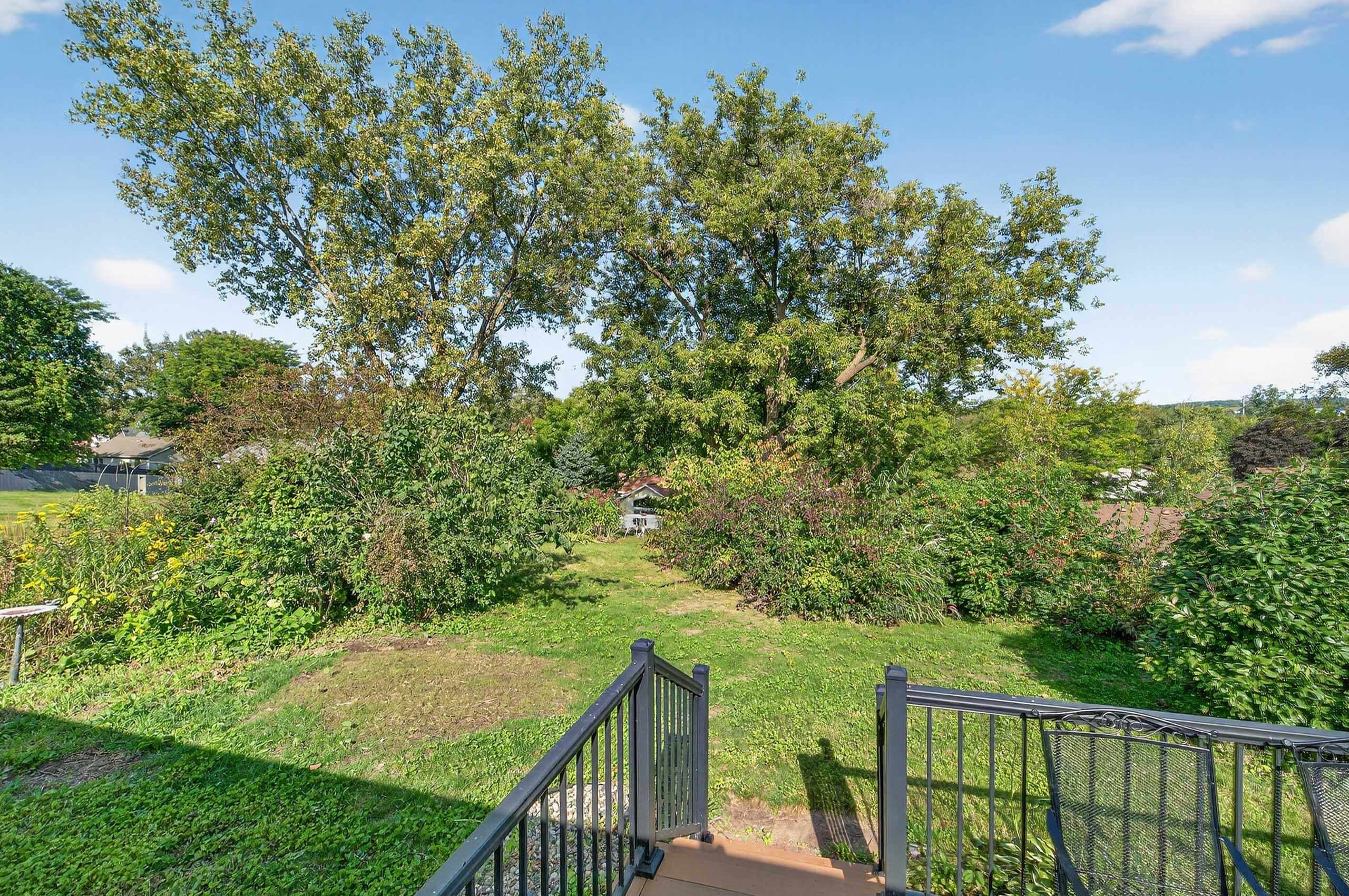 800 Forest View Drive