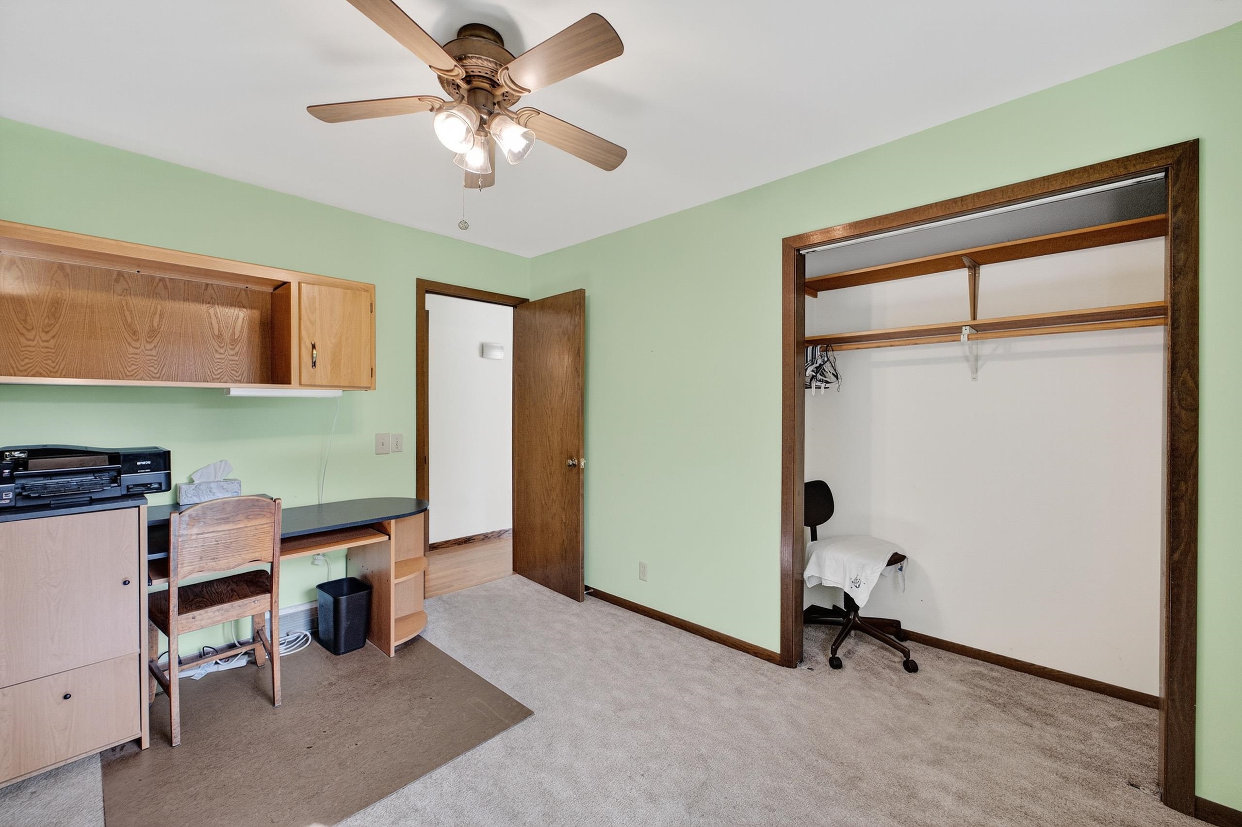 800 Forest View Drive