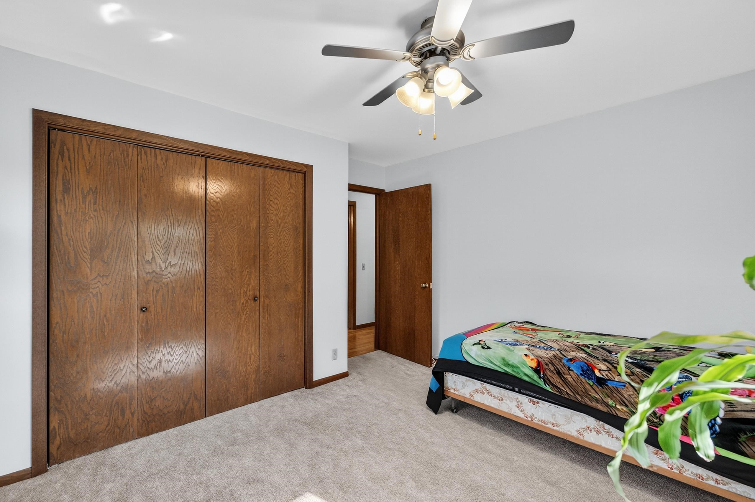 800 Forest View Drive