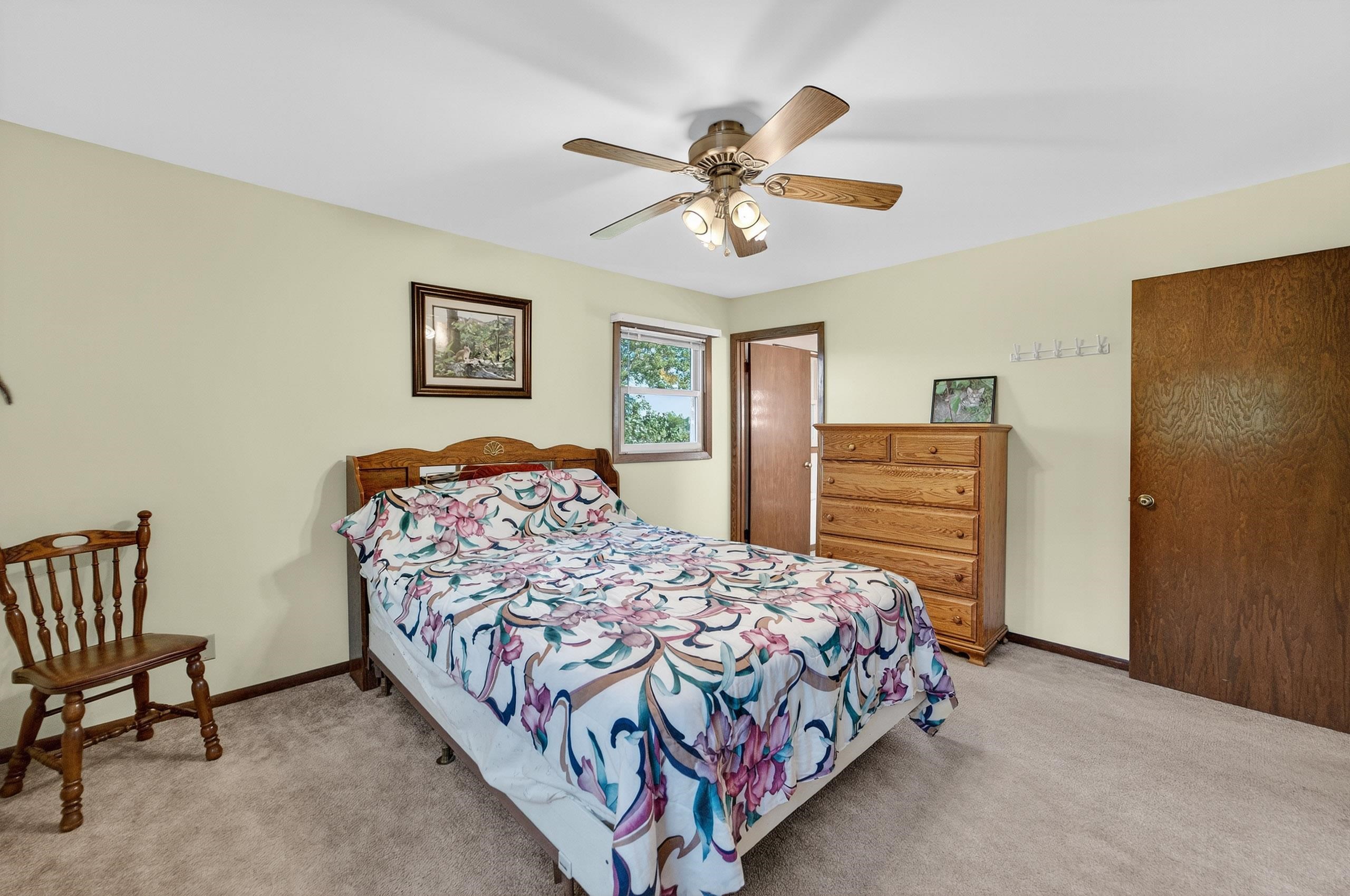 800 Forest View Drive