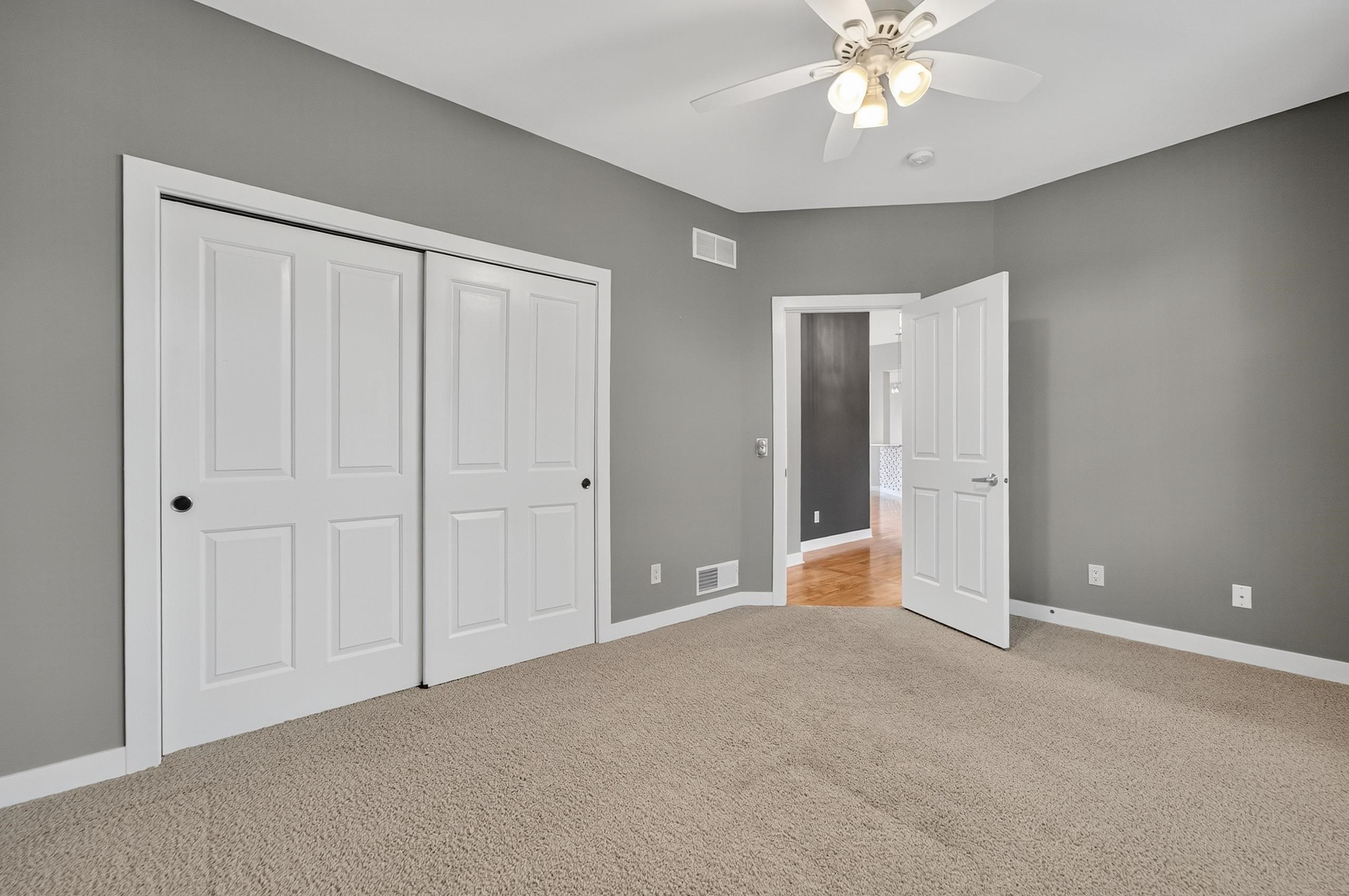 34 Hawks Landing Circle