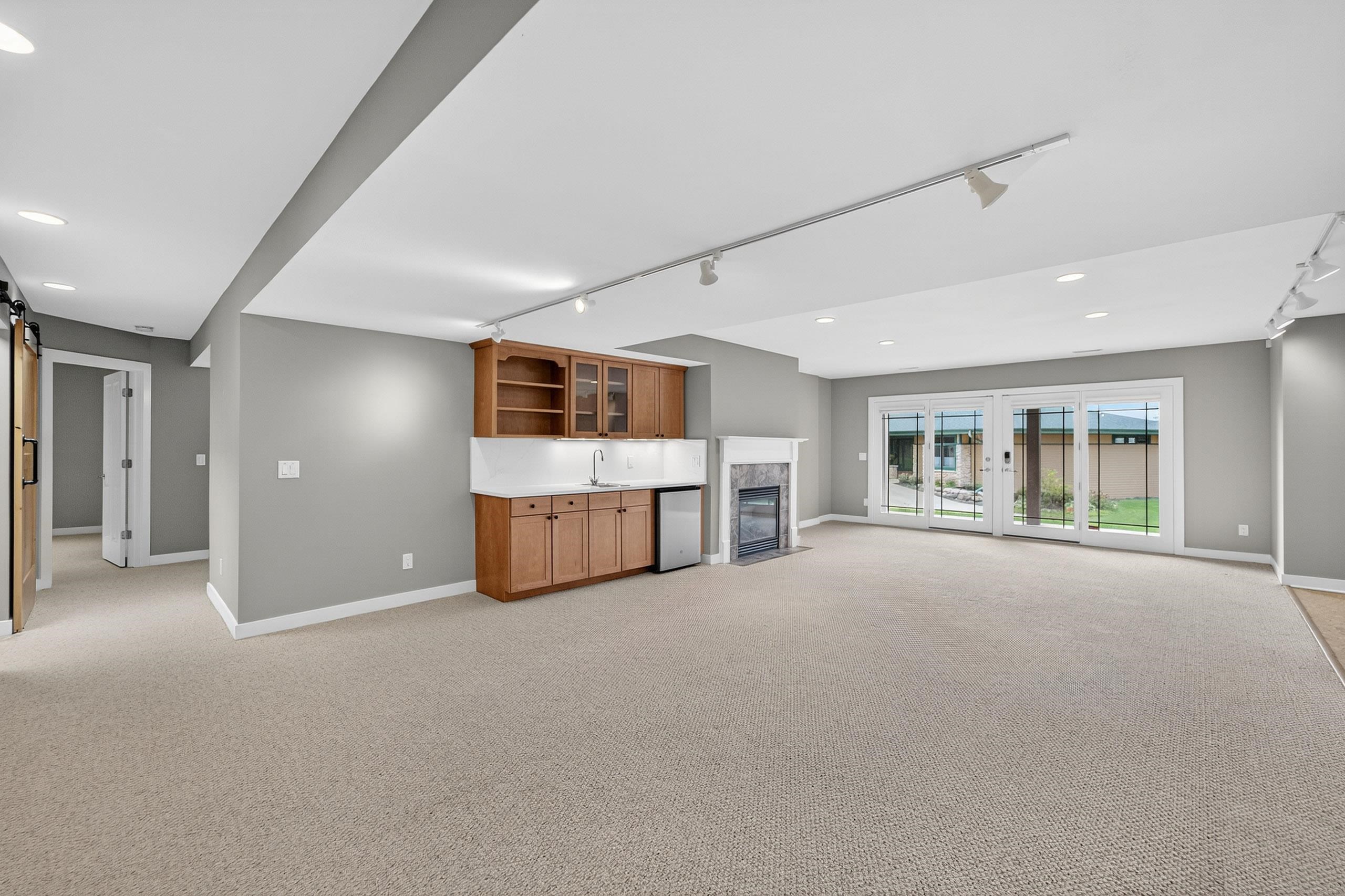 34 Hawks Landing Circle