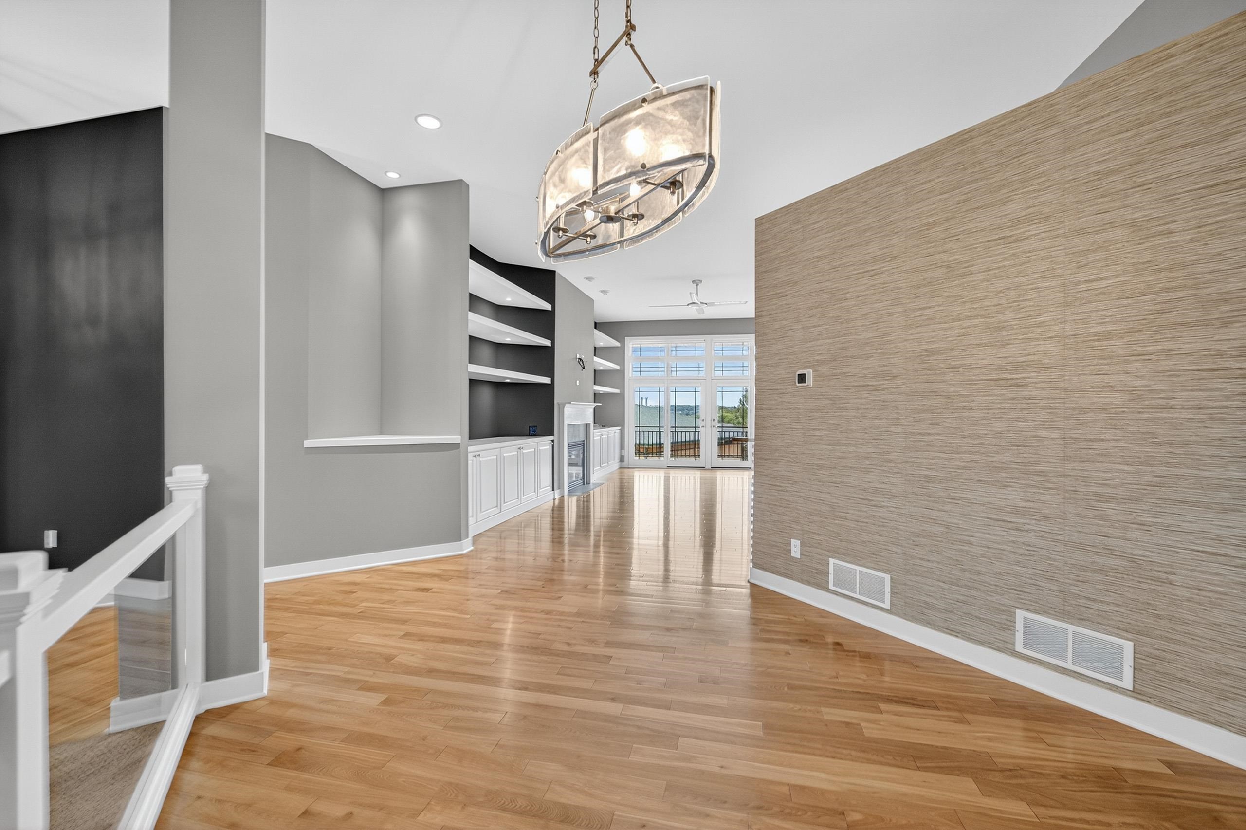 34 Hawks Landing Circle