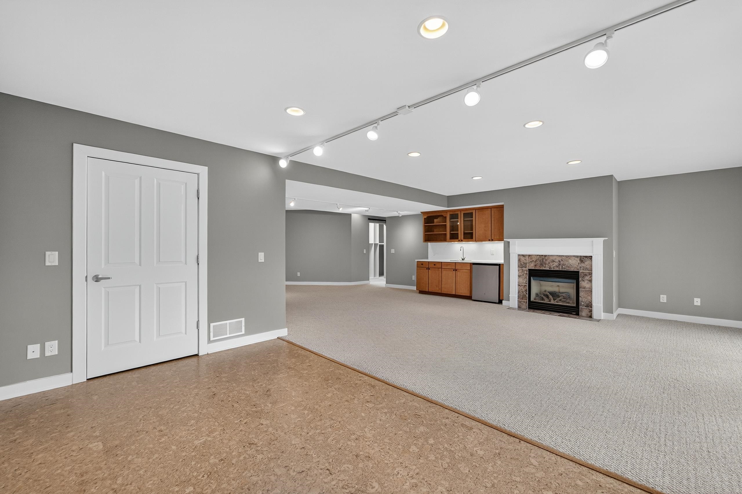 34 Hawks Landing Circle