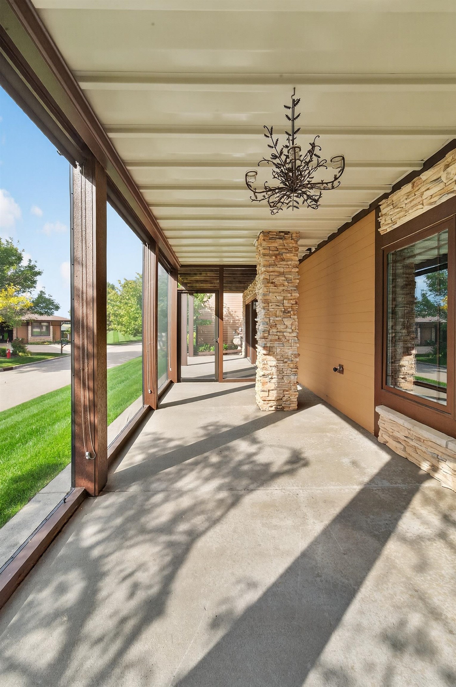 34 Hawks Landing Circle