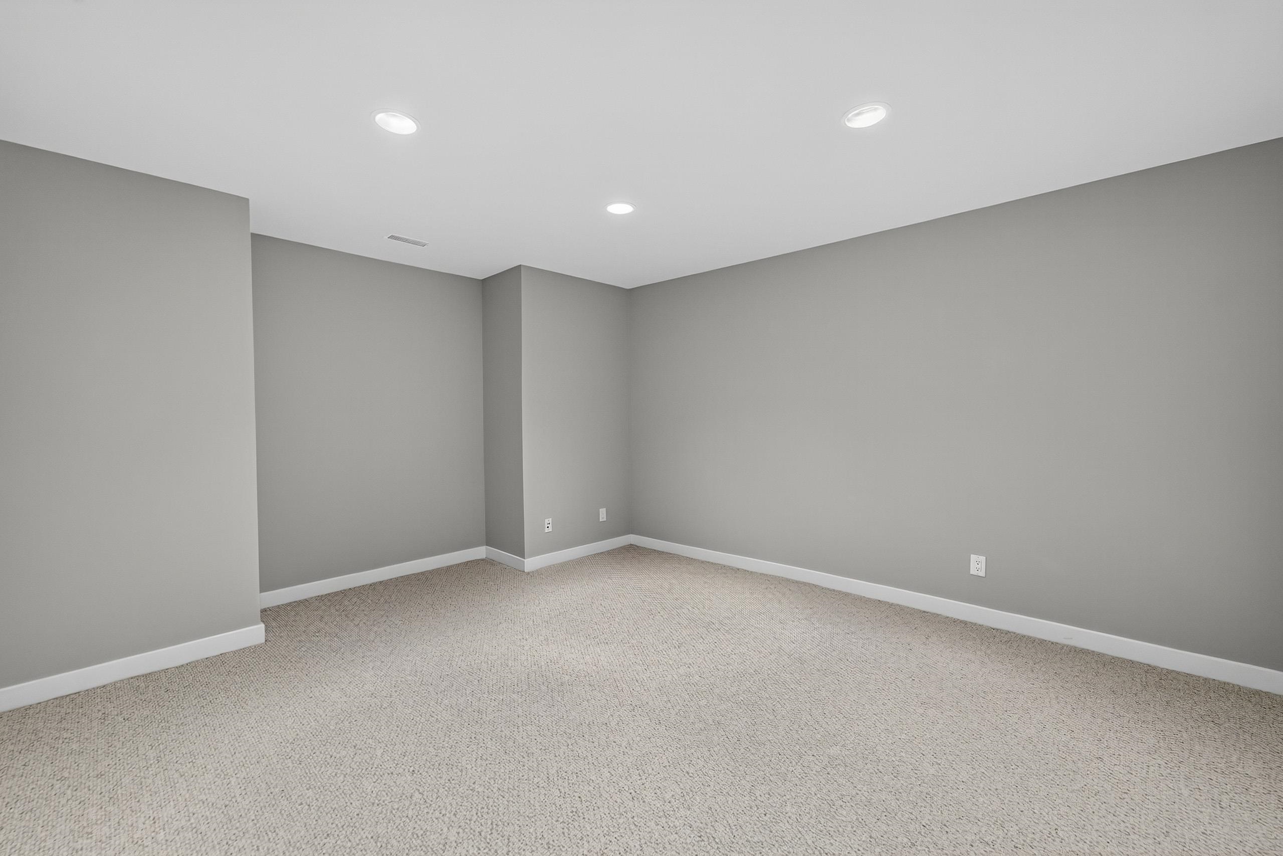 34 Hawks Landing Circle