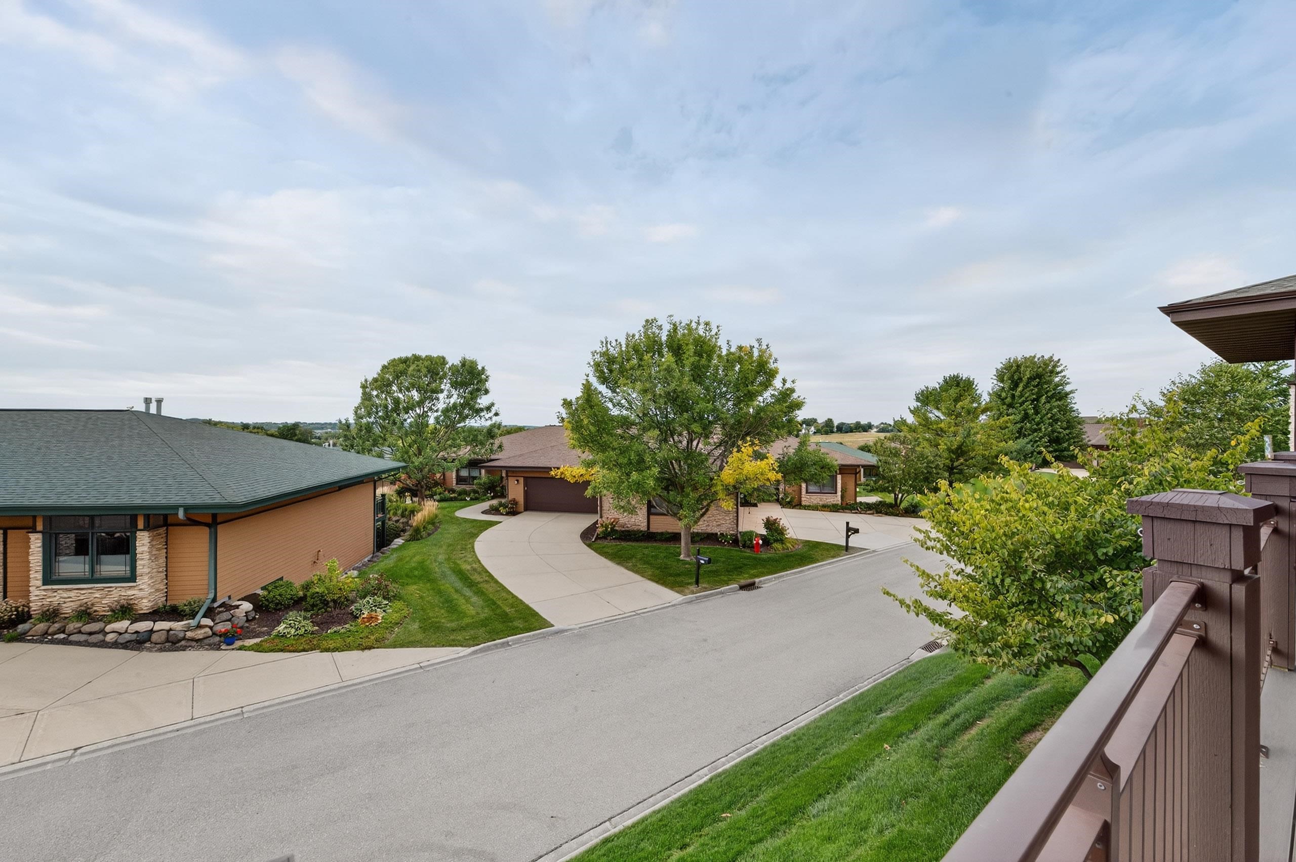 34 Hawks Landing Circle
