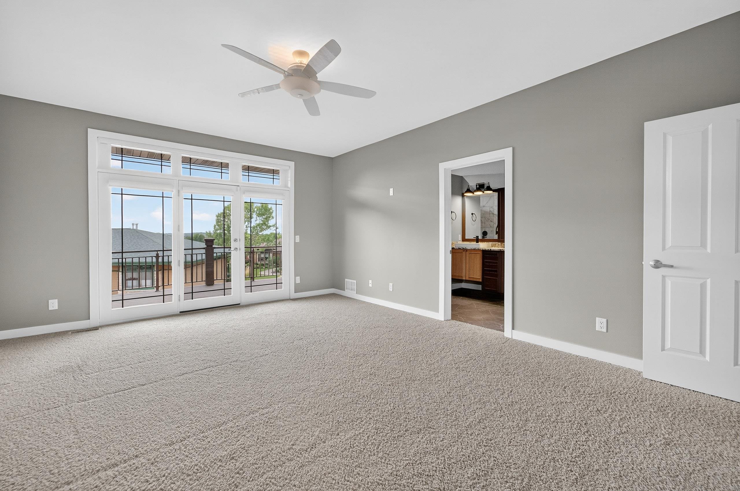 34 Hawks Landing Circle